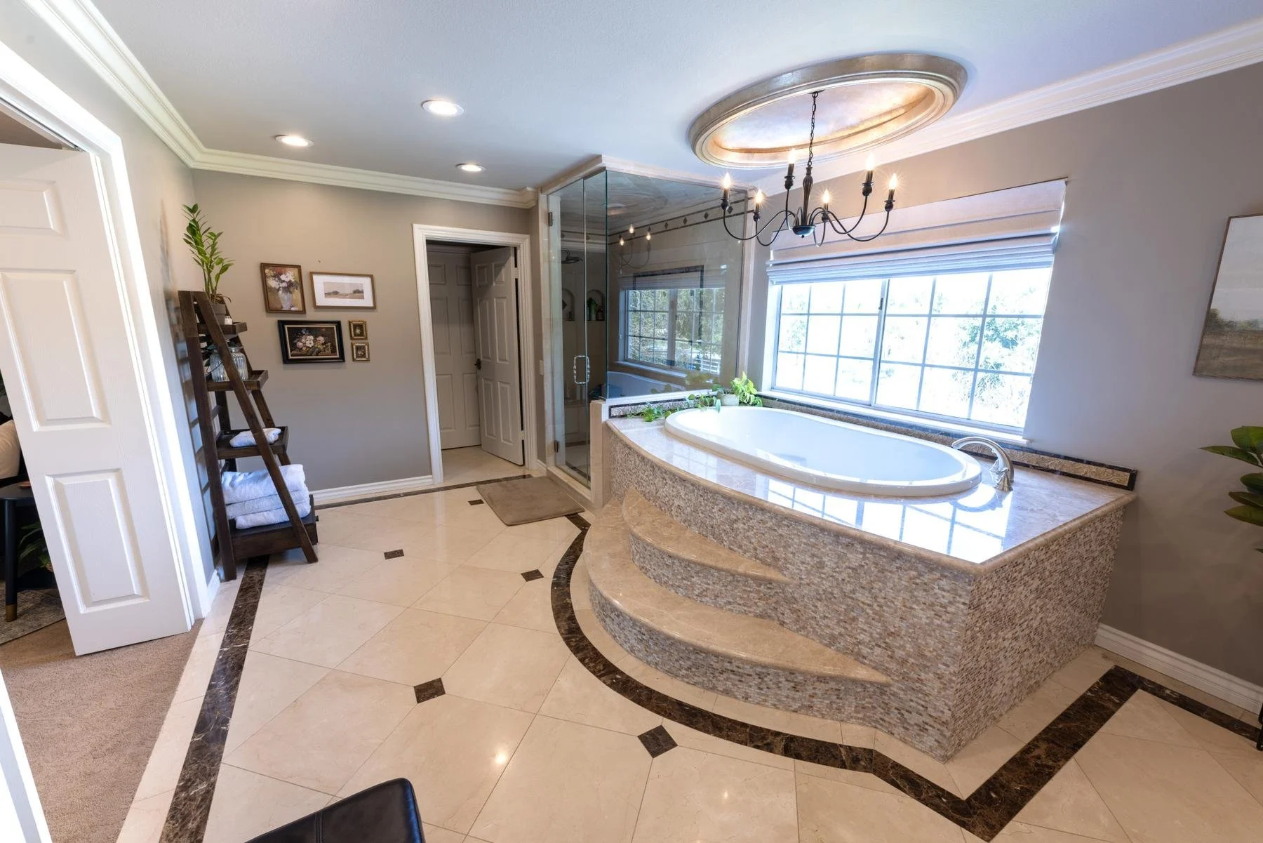 041-sand-canyon-primary-bathroom-tub.jpg