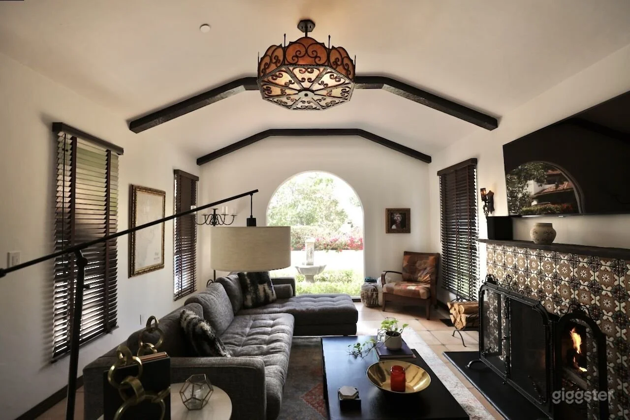 002_Toluca_Lake_Spanish_Revival.jpg