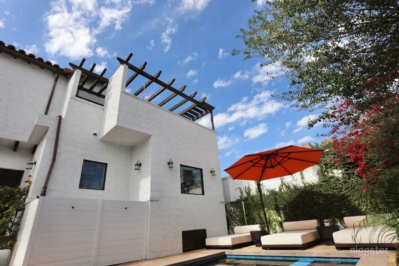 122_Toluca_Lake_Spanish_Revival.jpg