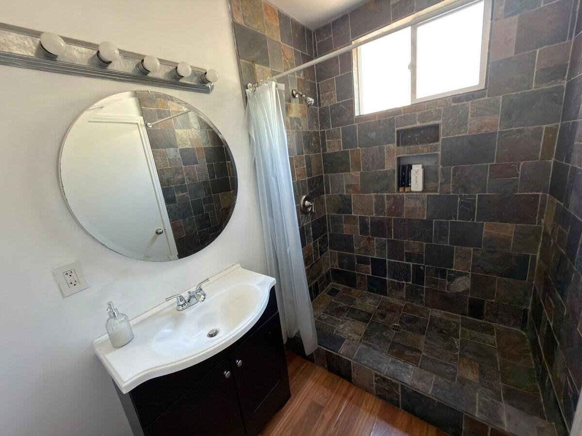 039-castle-ivar-slate-shower-bathroom.jpg