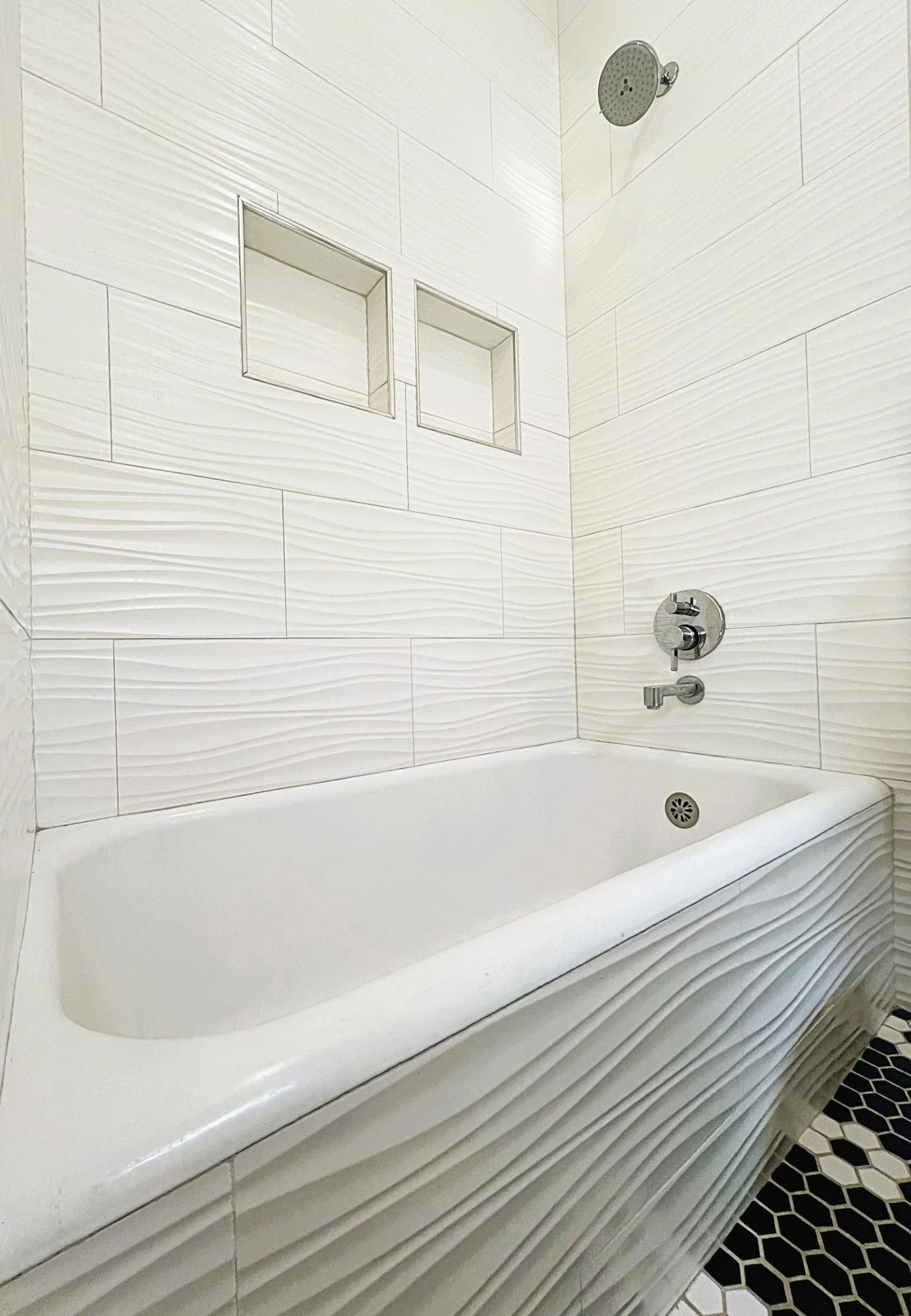 PL4102-026-tub-shower.jpg