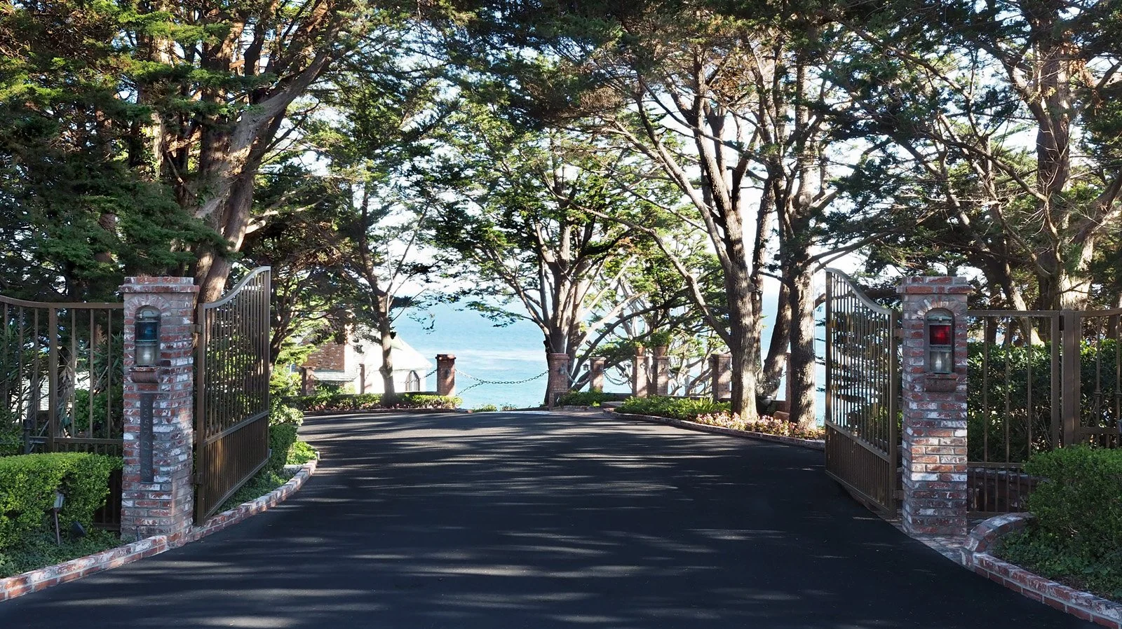 Entrance1.jpg