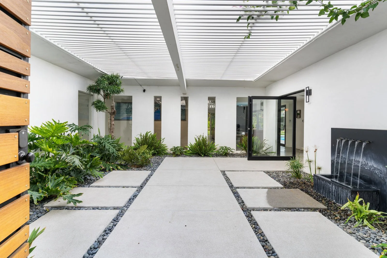 004-Soul-House-004.jpg