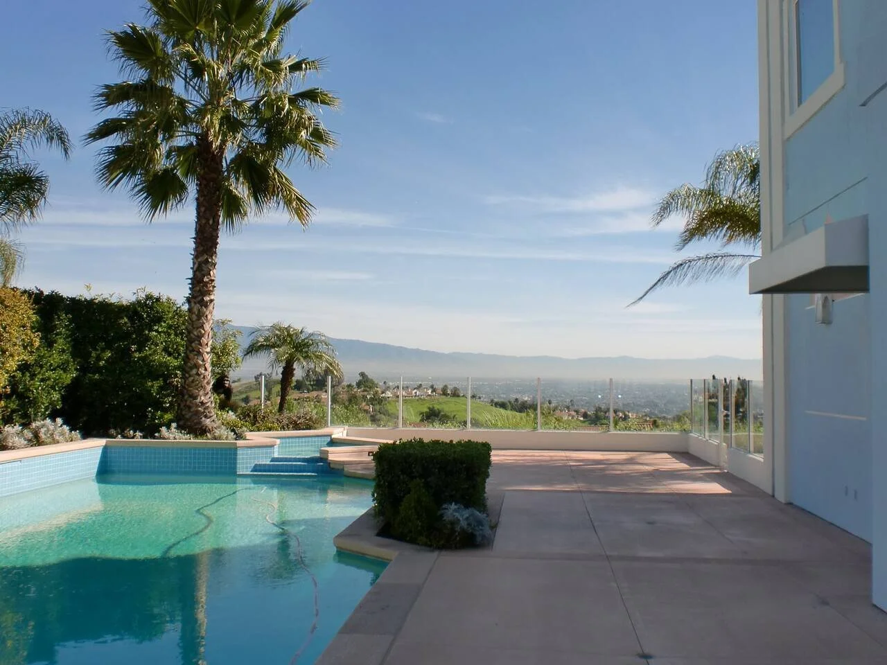 ModernHome1_07.jpg