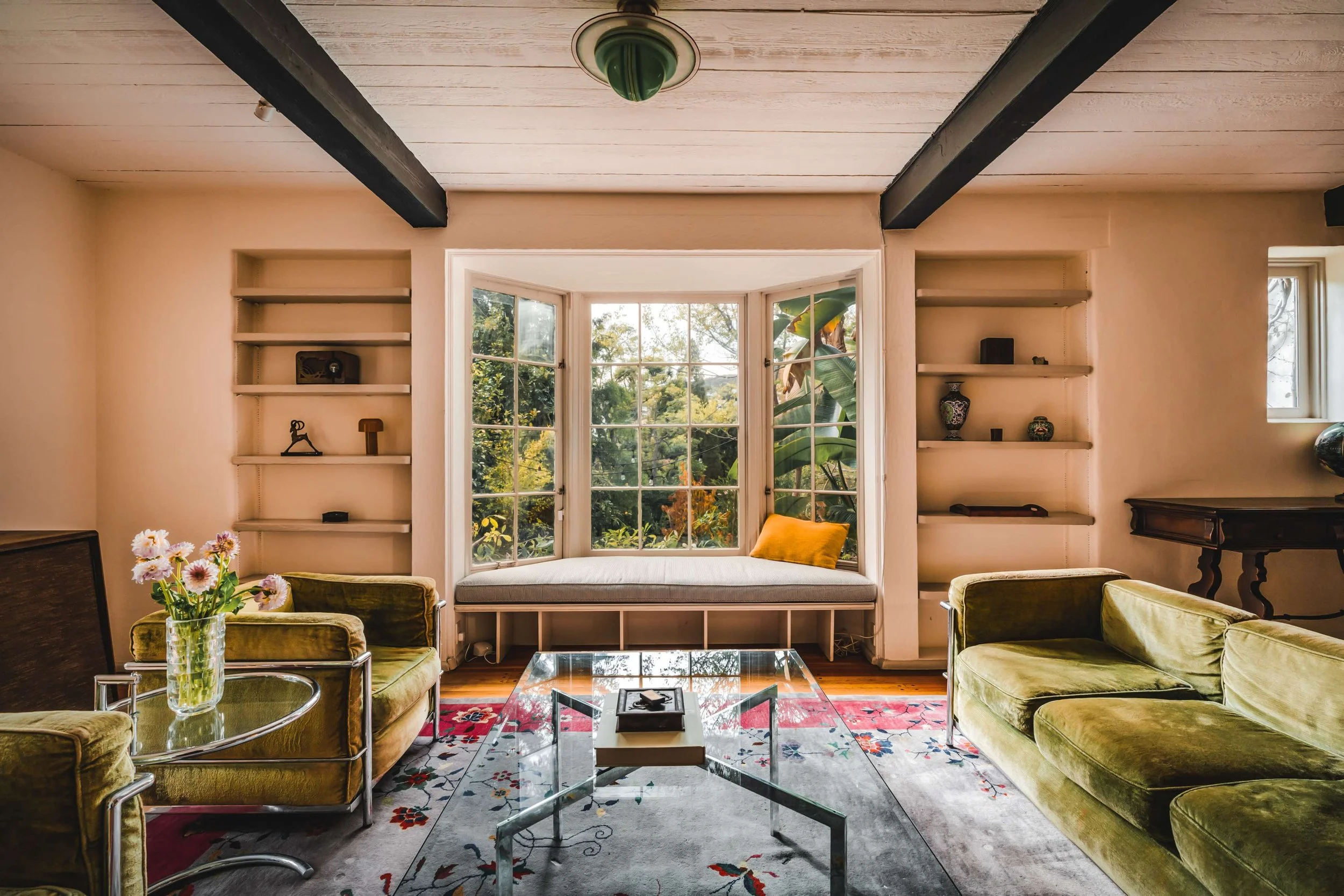 Hollywood_Hills_Estate_05.jpg