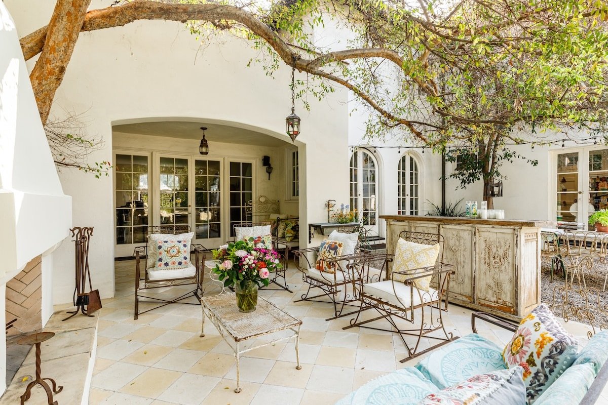 PL-6201-hollywood-mediterranean-villa-015.jpg