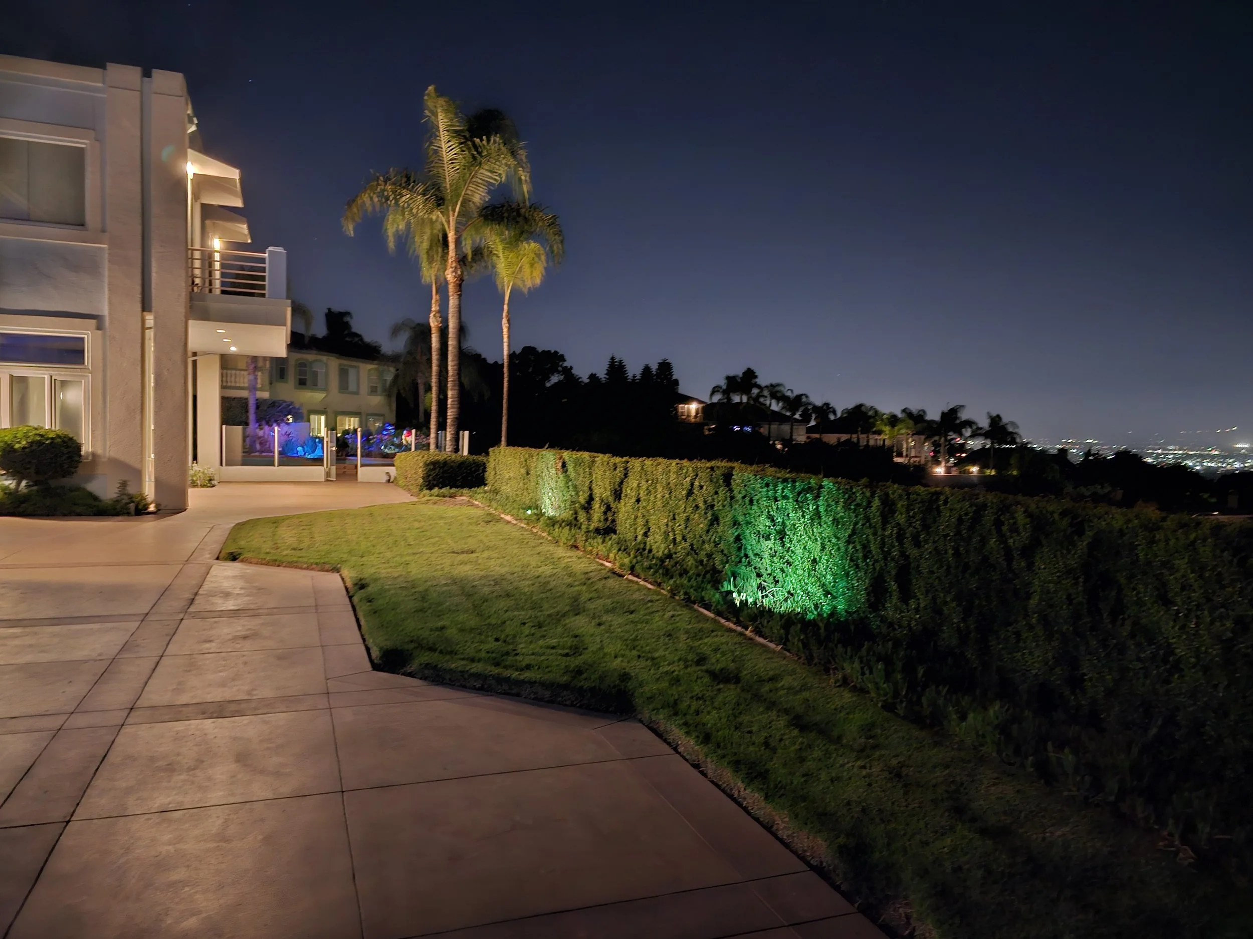 ModernHome1_03.jpg