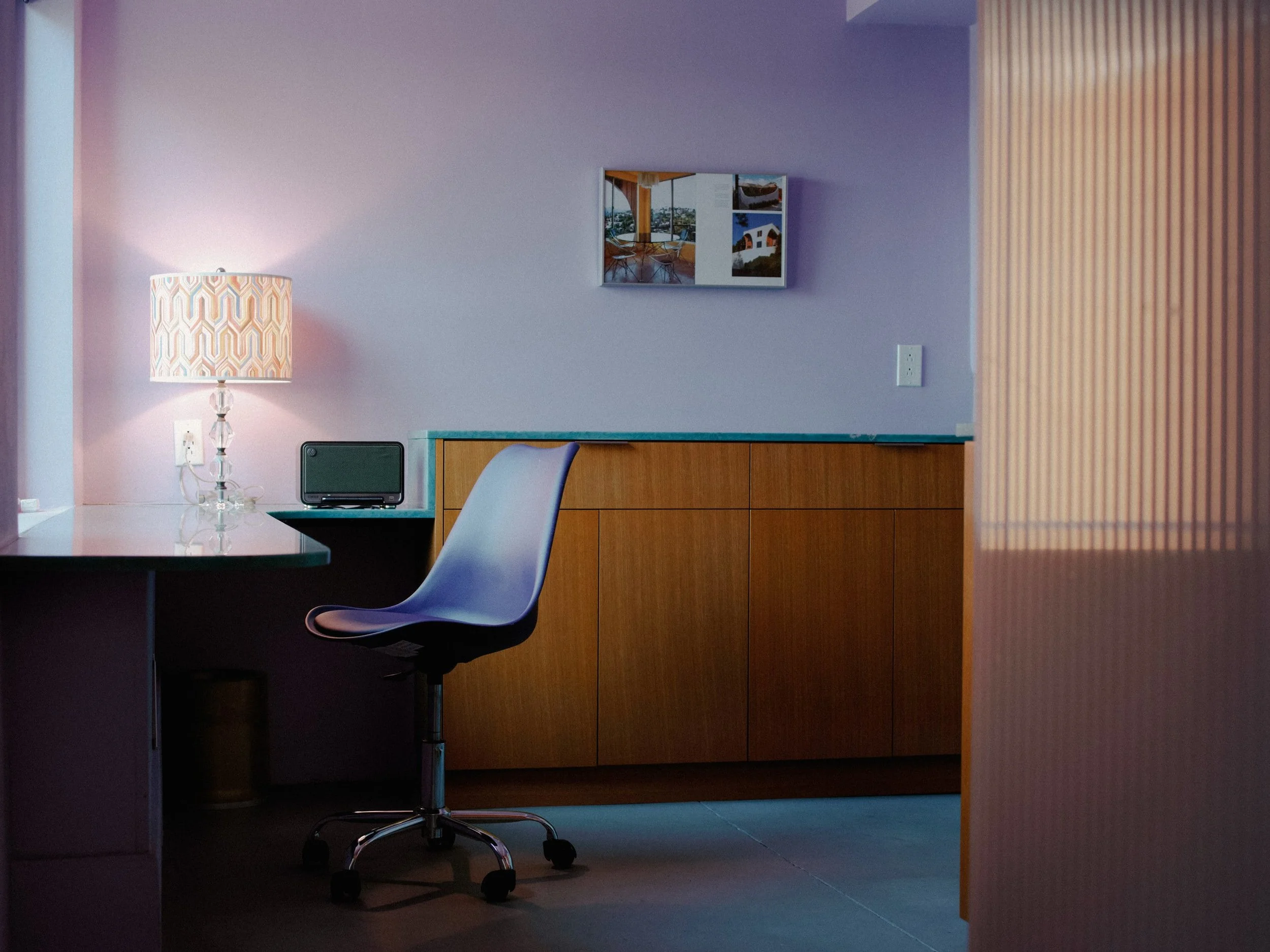 028_Pool_House_Built_in_Desk.jpg