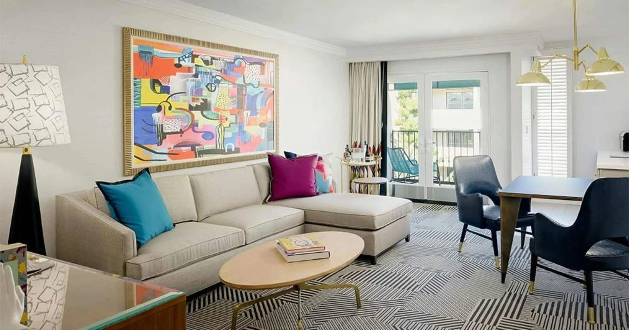 PL-6102-west-hollywood-boutique-hotel-suite-023.jpg