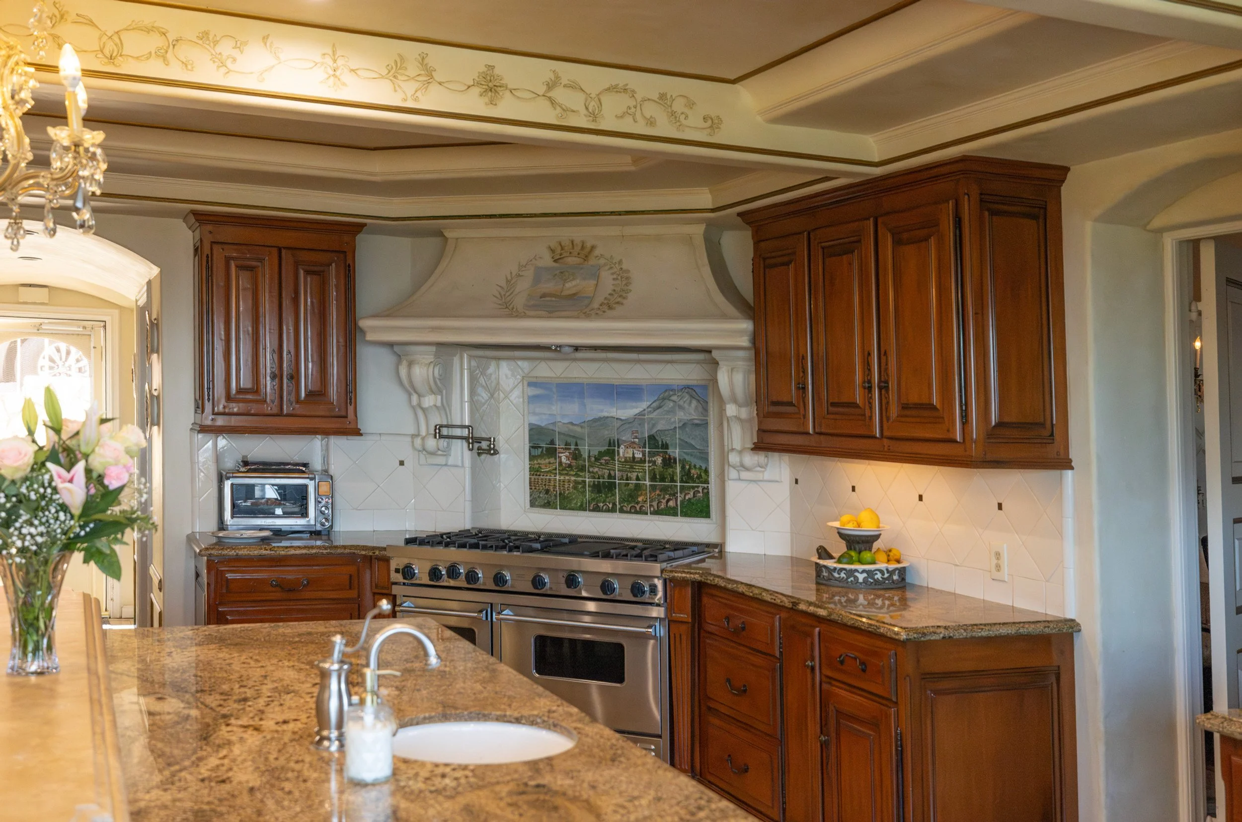 La_Dolce_Villa_082.jpg
