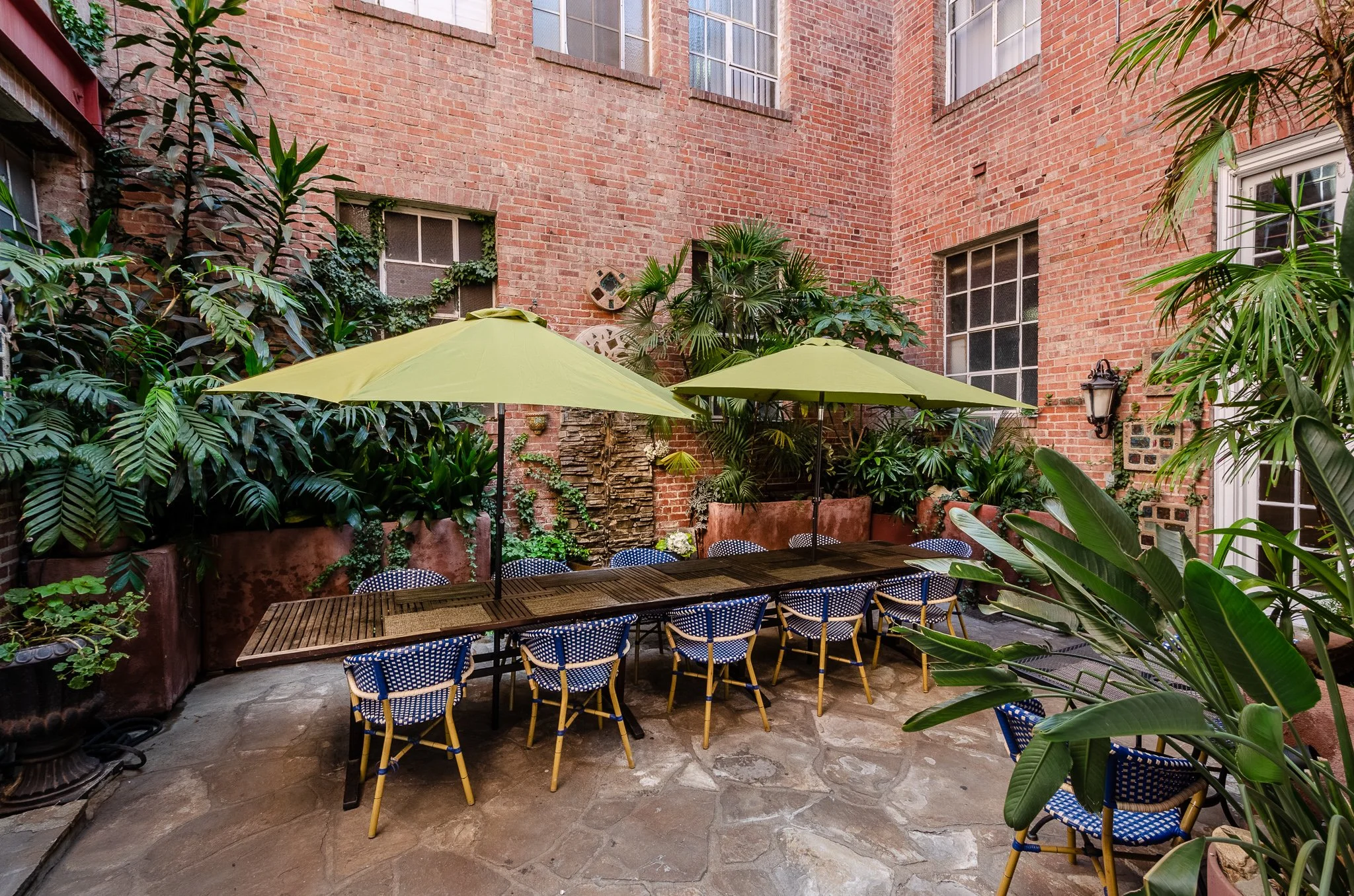 Patio3.jpg