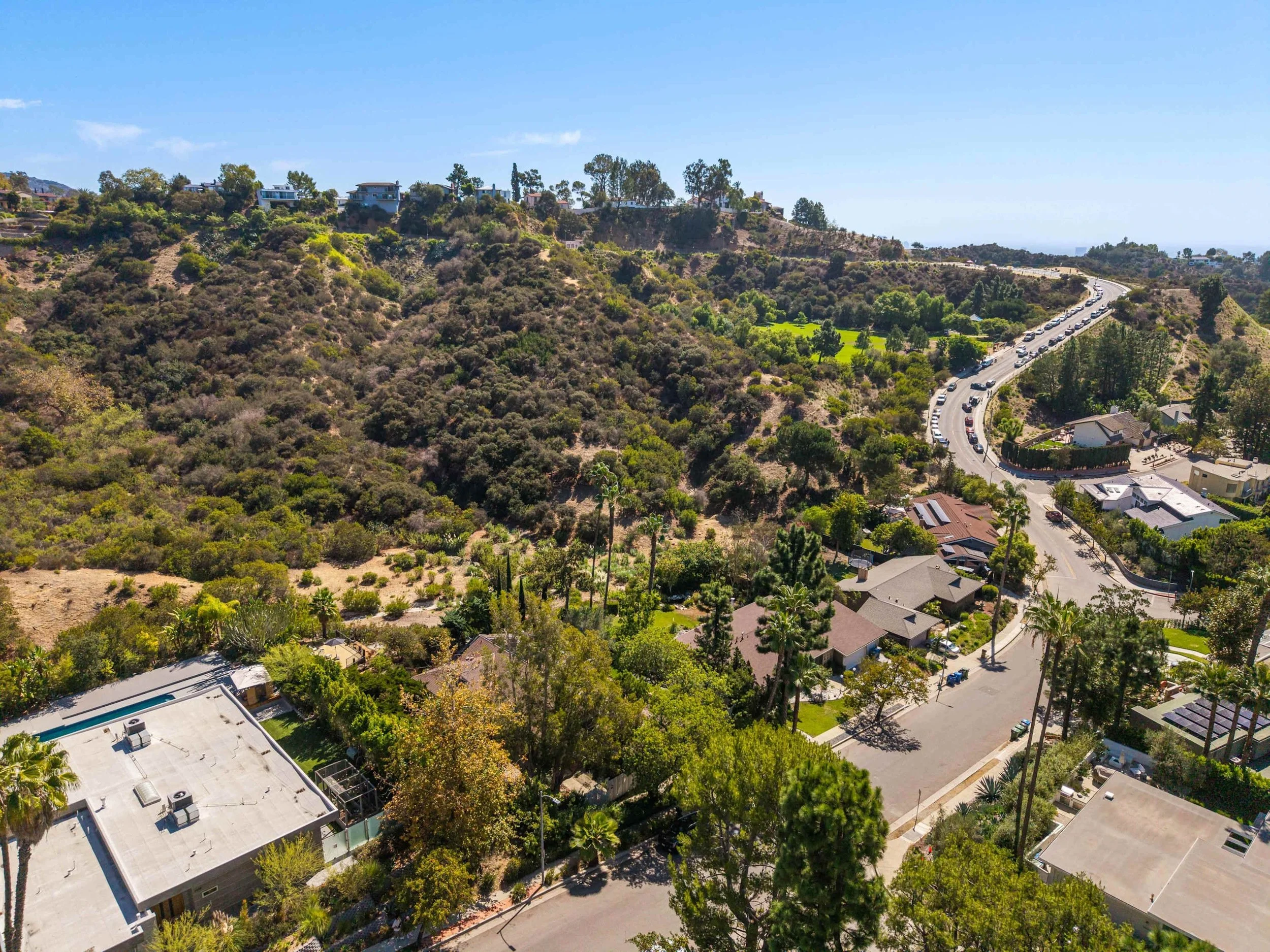 PL-6013-hollywood-hills-canyon-pool-retreat-045.jpg