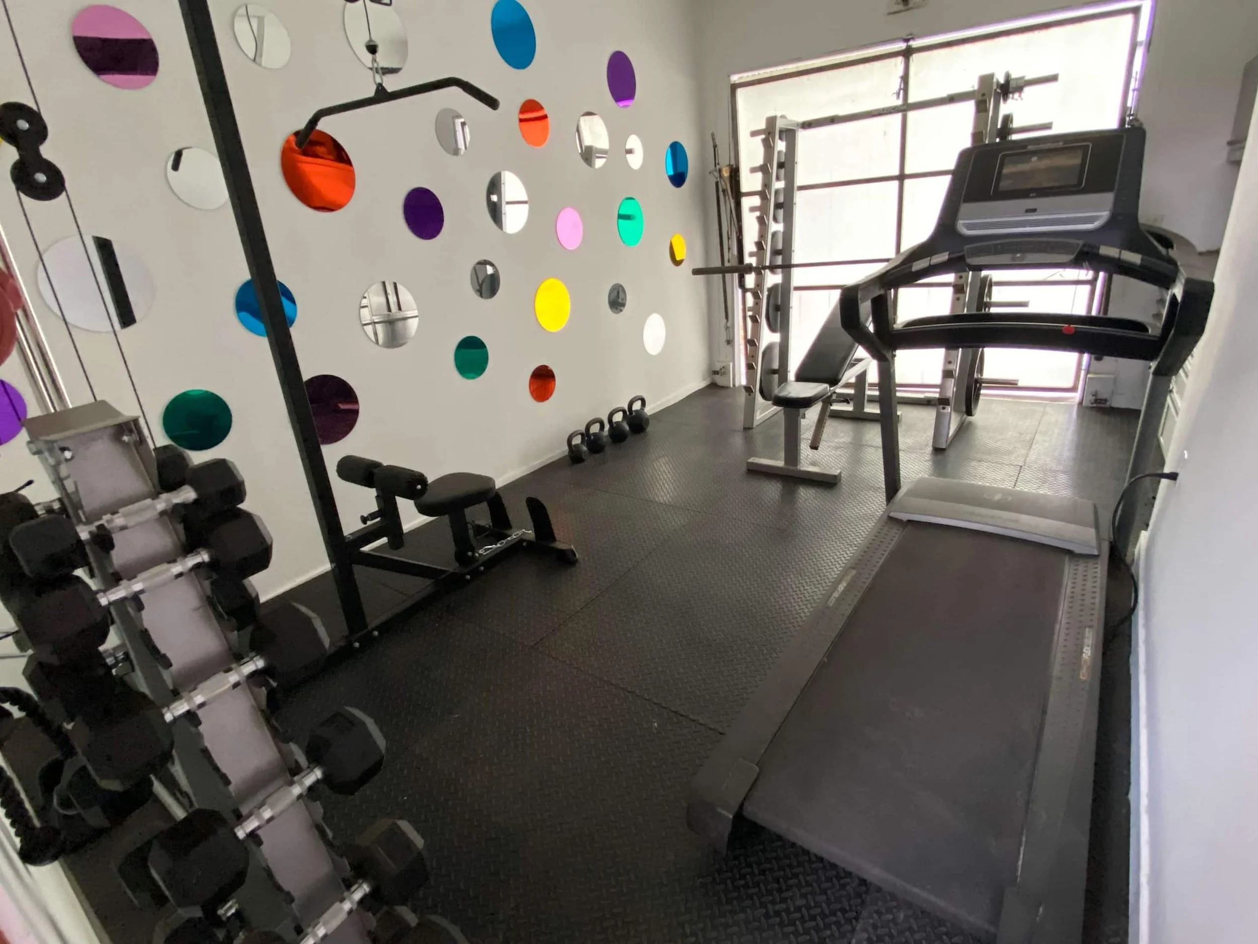 037_Gym.jpg