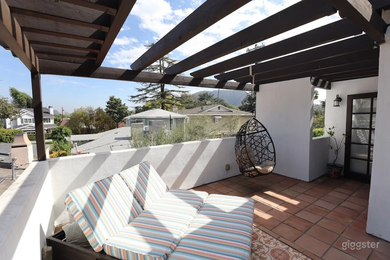 110_Toluca_Lake_Spanish_Revival.jpg