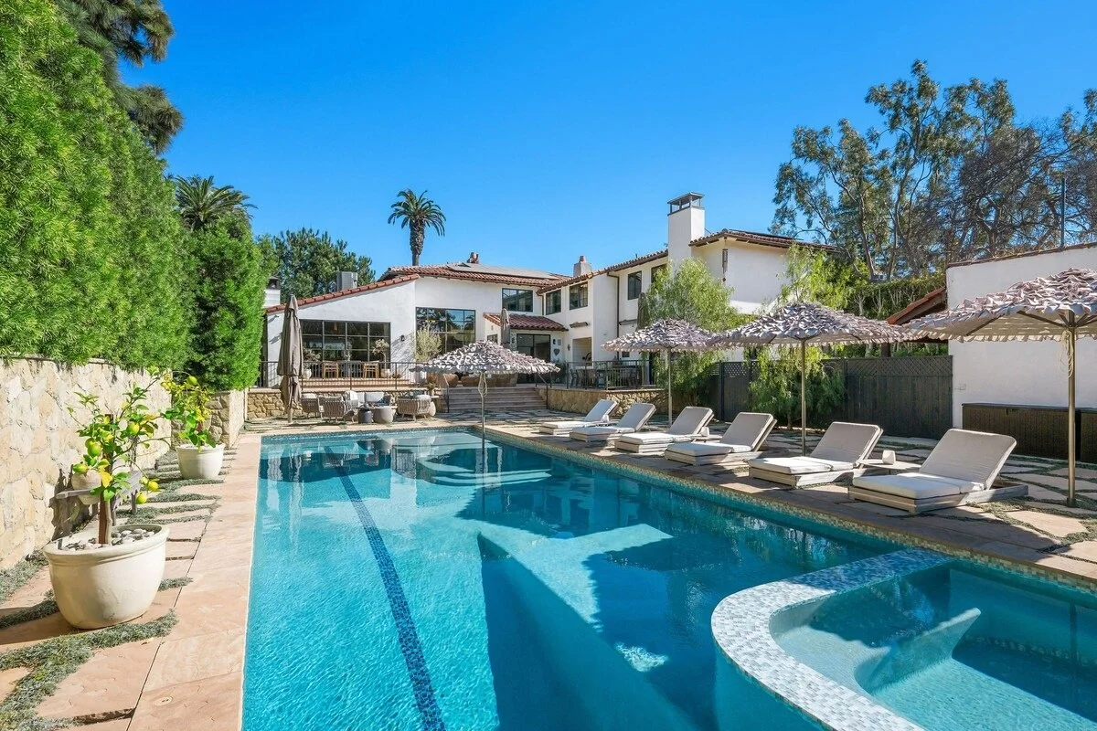 PL-7004-windsor-square-mediterranean-pool-villa-008.jpg