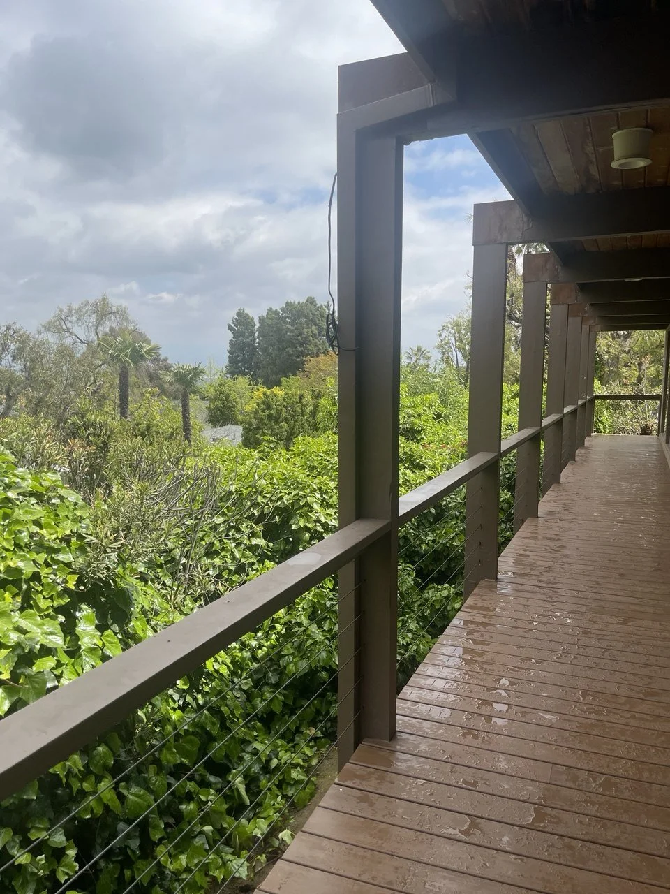 07_deck-walkway.jpg