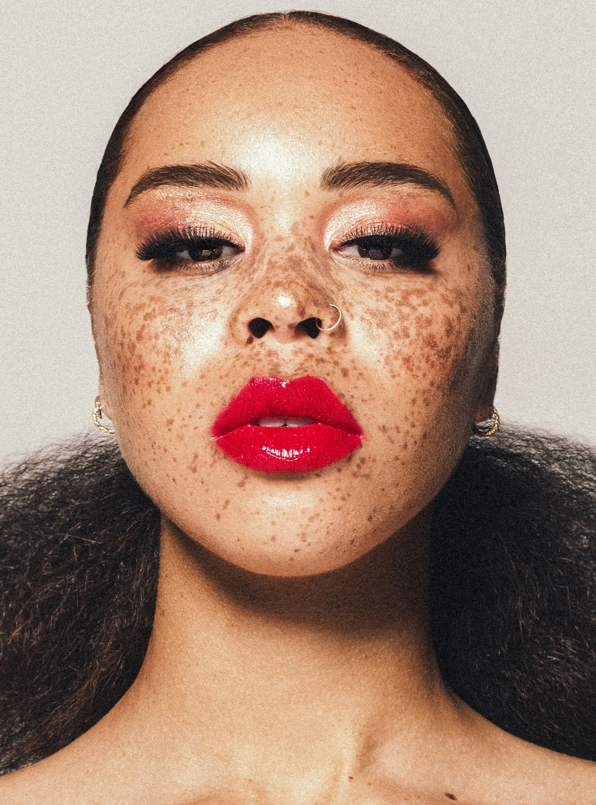 Josephine_Cosmetics_Iconique_Main_Campaign_Alaine.jpg