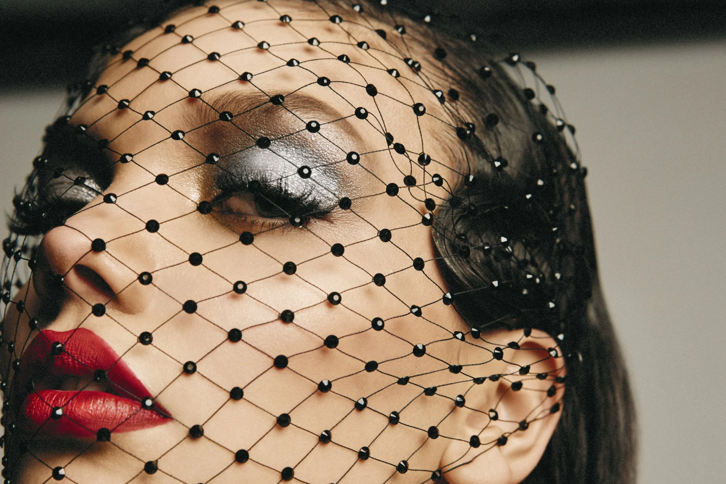 Josephine_Cosmetics_Cabaret_Main_Look4_sm.jpg