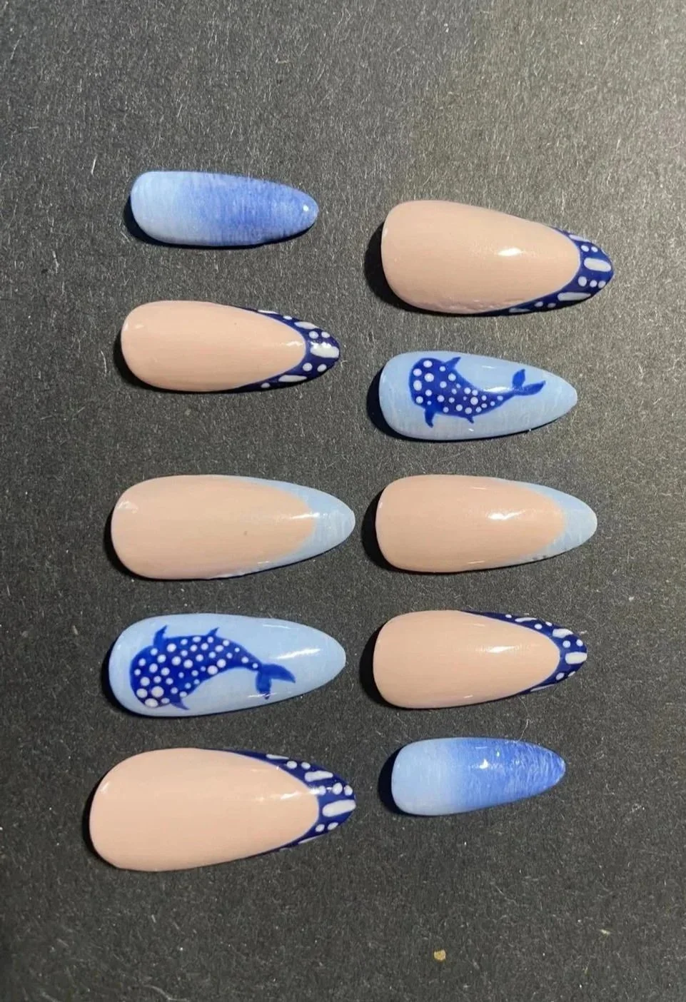 Vertical picture of a whale shark inspired press on nail set