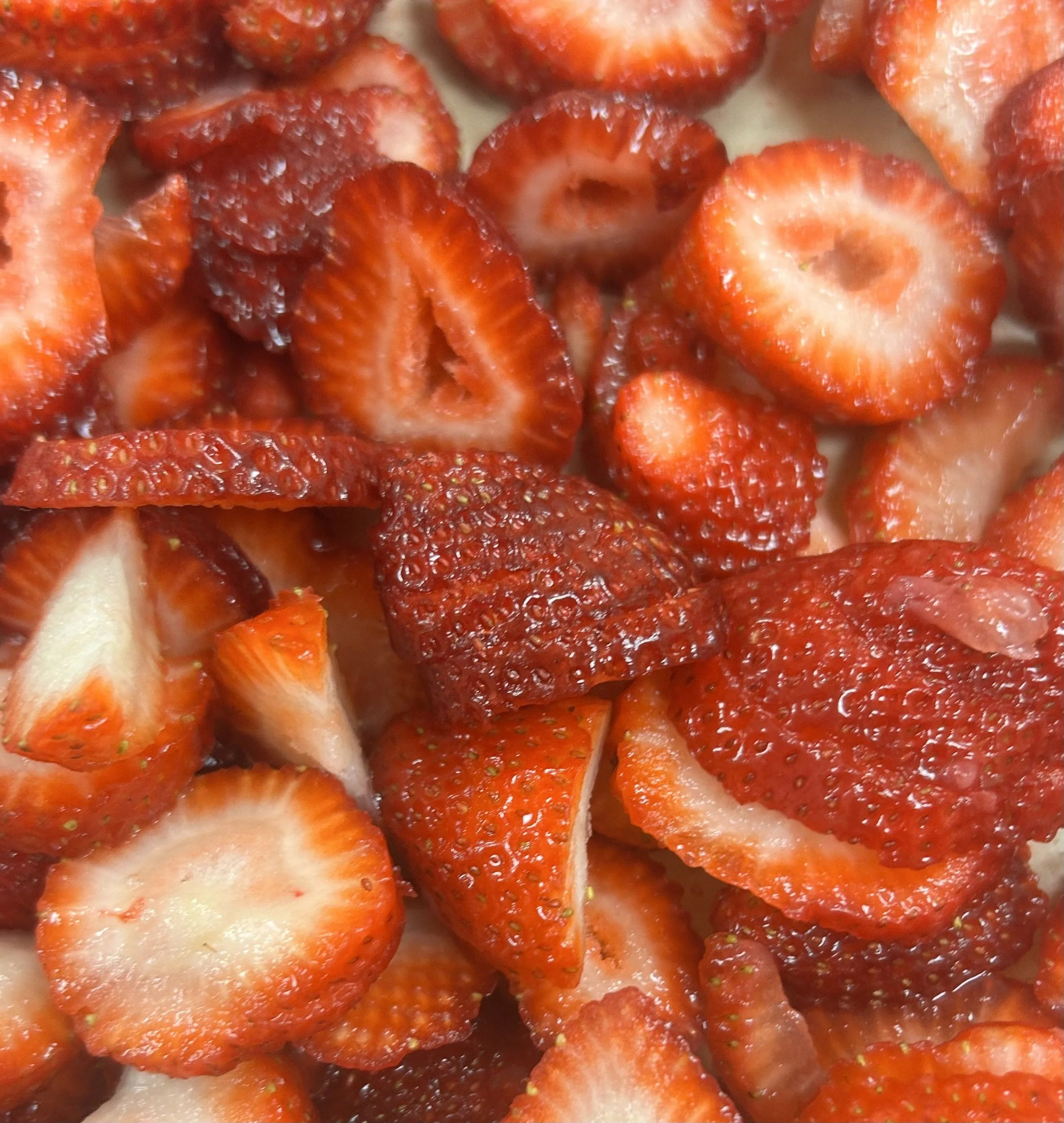 Strawberries image B.jpeg