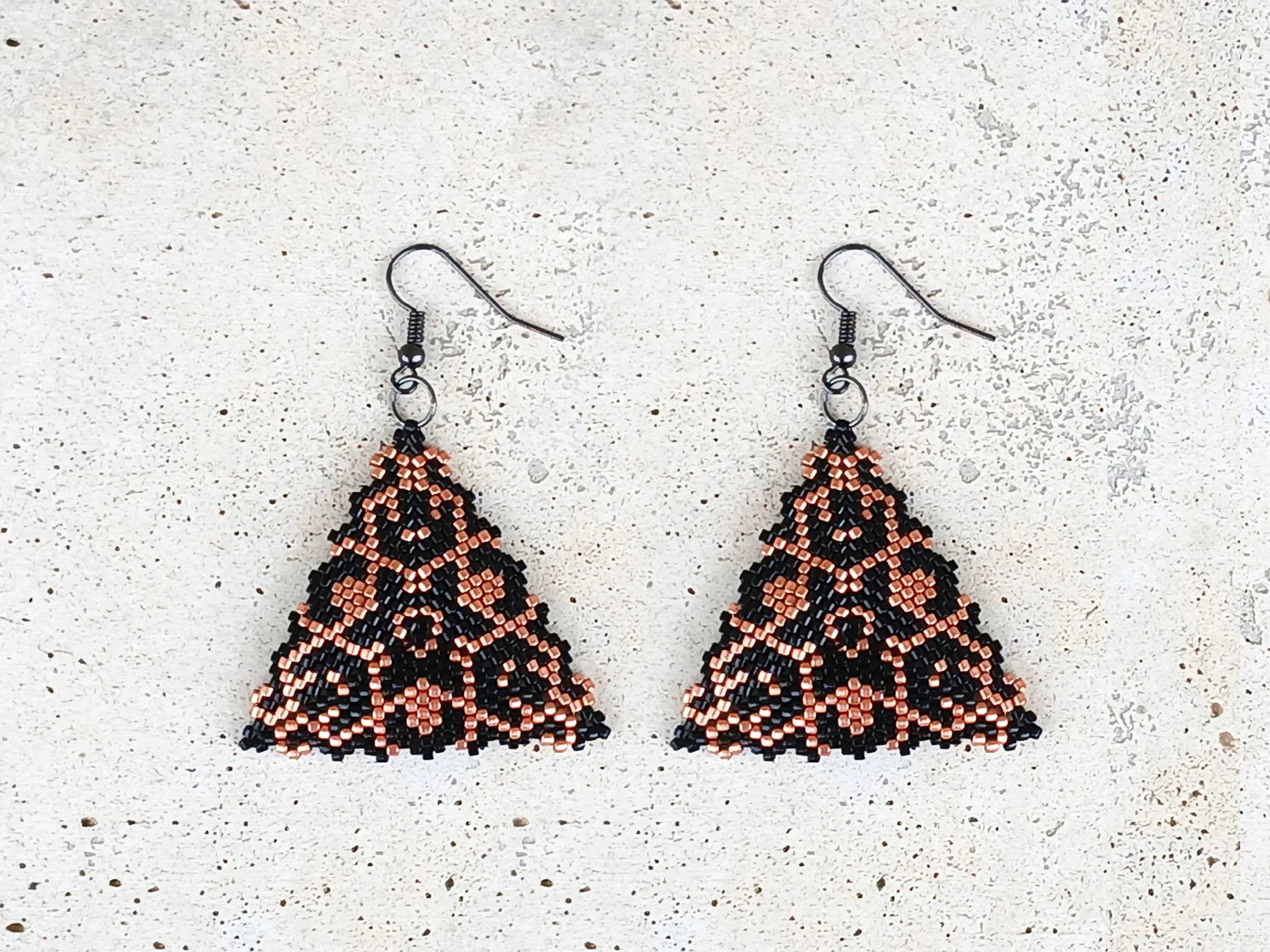 Star Center Peyote Black Copper Triangle Drop Earrings - Handmade Geometric Miyuki delica Beaded Jewelry