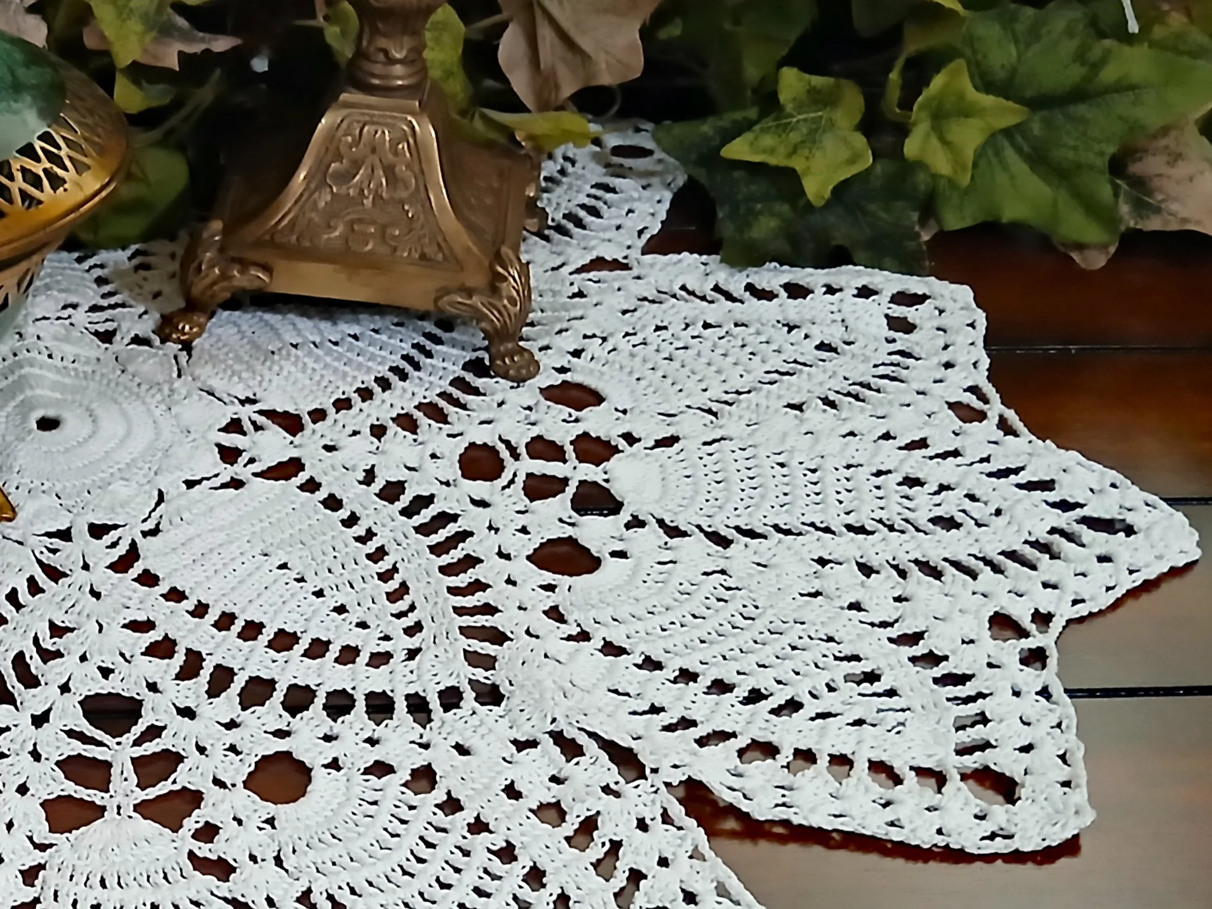 Handmade Crochet Lace Pineapple Doily, 22 Inch Centerpiece Table Cover In Crisp White 100% Cotton