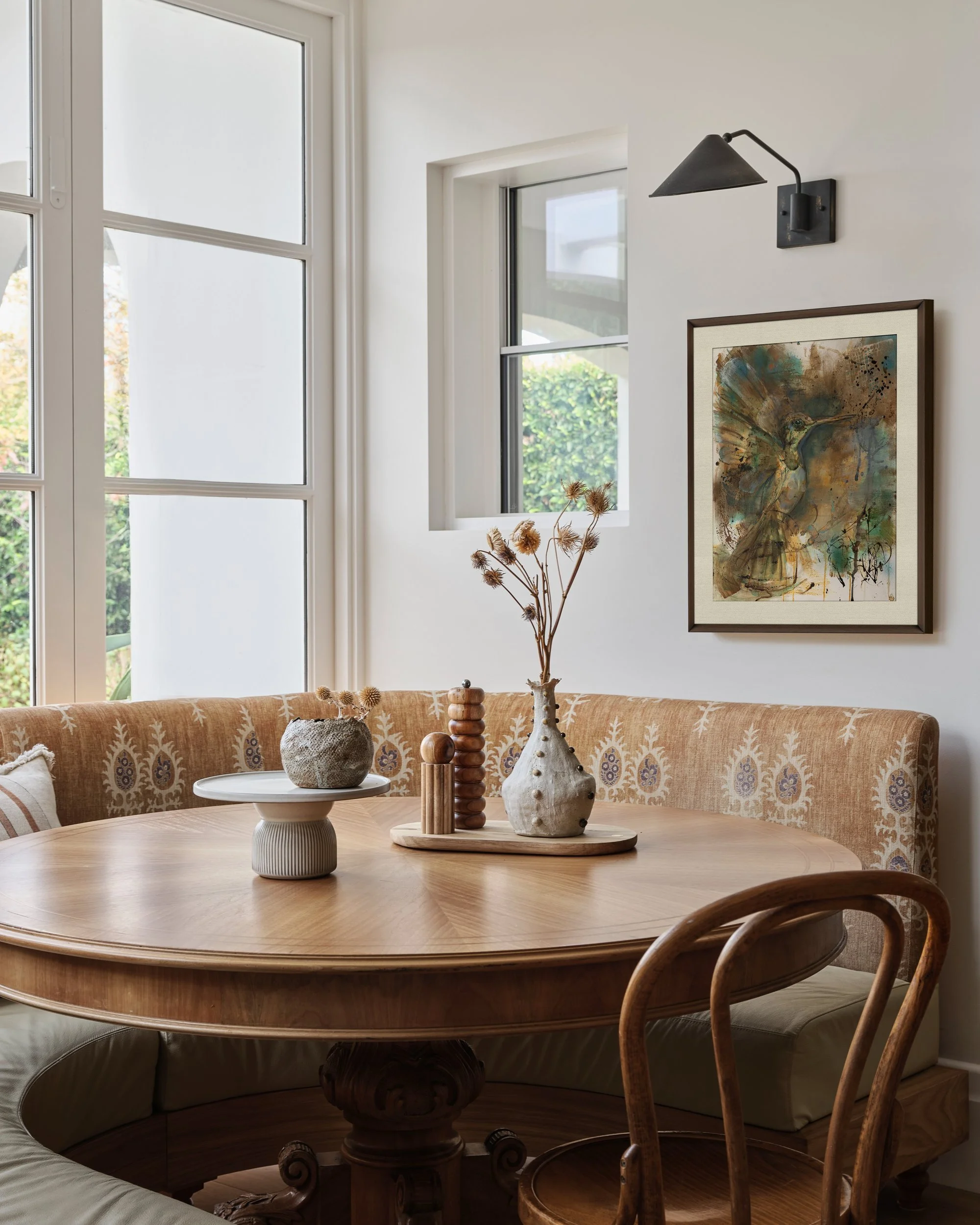 jordanna-swiatlo-gilded-hummingbird-01-dining-nook.jpg