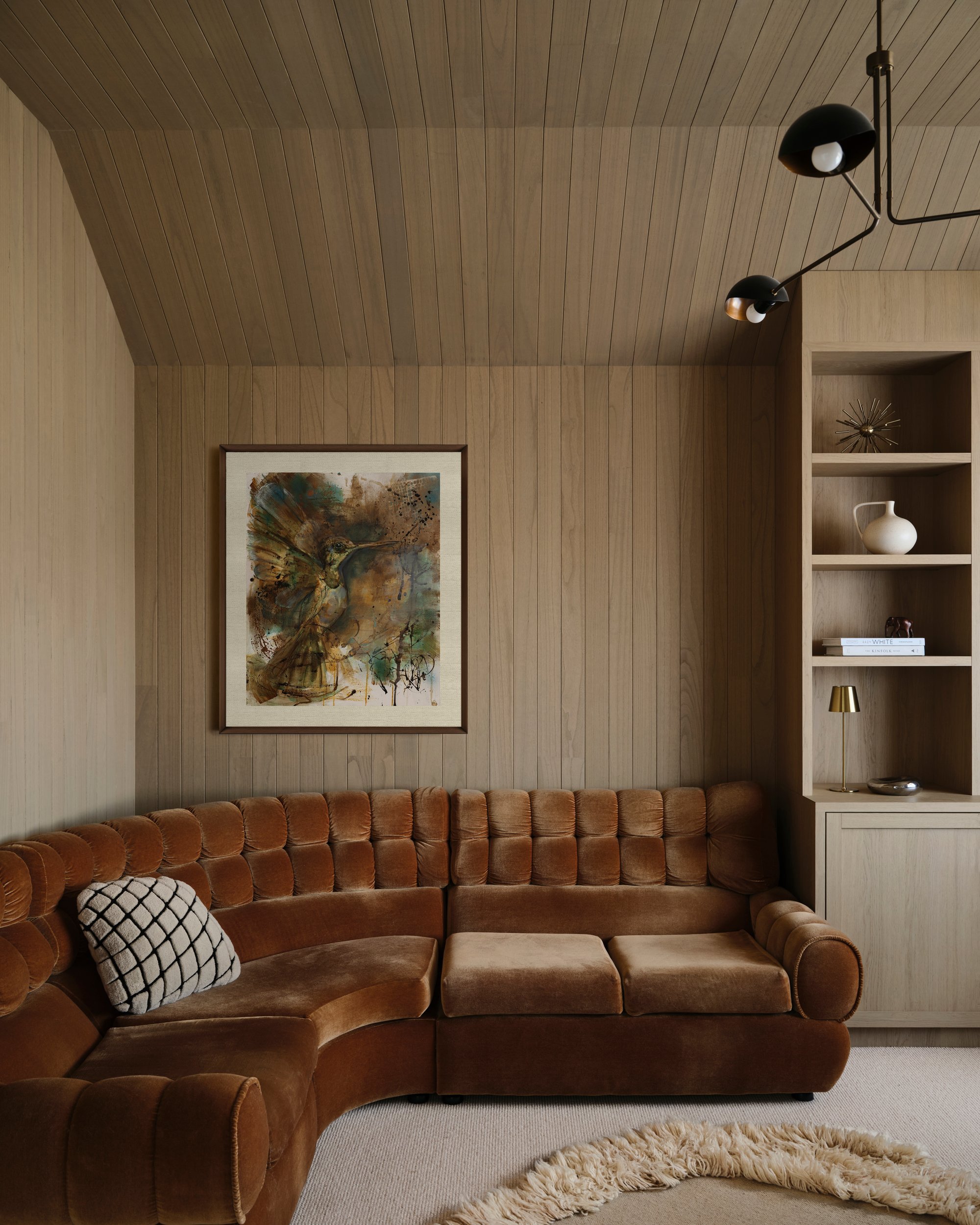 jordanna-swiatlo-gilded-hummingbird-03-panelled-lounge.jpg