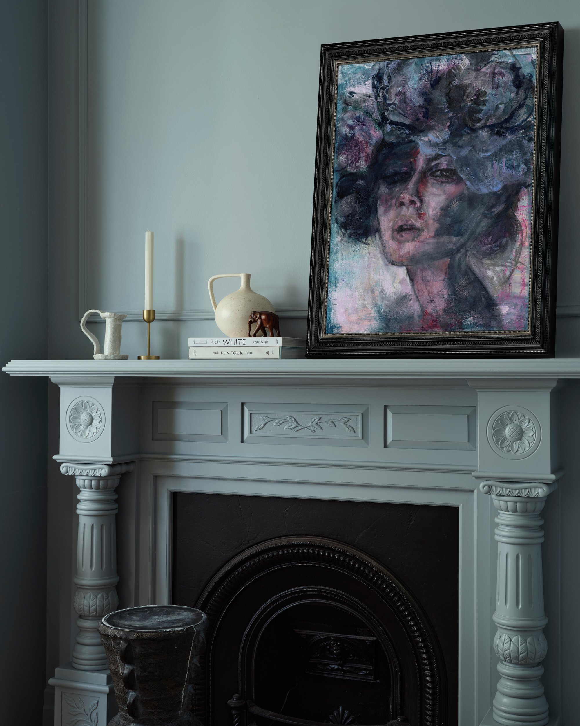 jordanna-swiatlo-veil-of-blooms-01-blue-fireplace.jpg