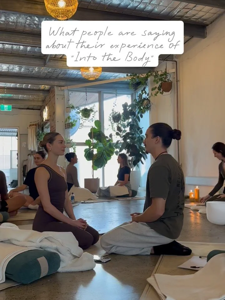 Into the body organically was created from transmuting my experience of pain into something beautiful. With than the desire and passion to share this wisdom with others. Thank you to these beautiful 8 people who were the first to receive the workshop