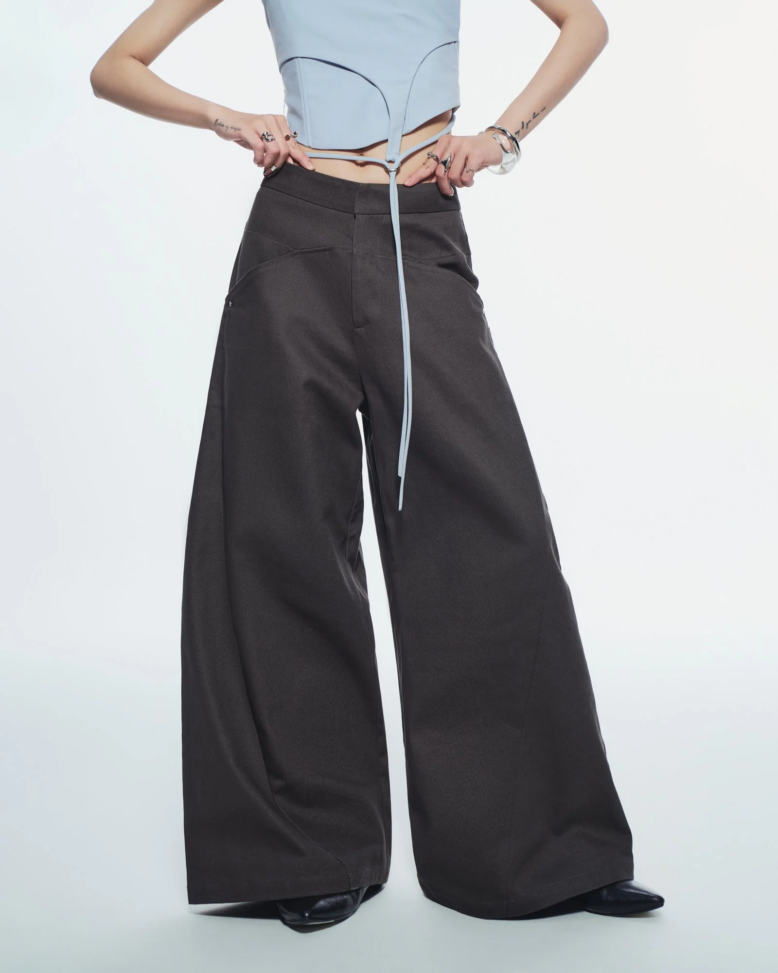 20250127-Seymour pants 1.jpg