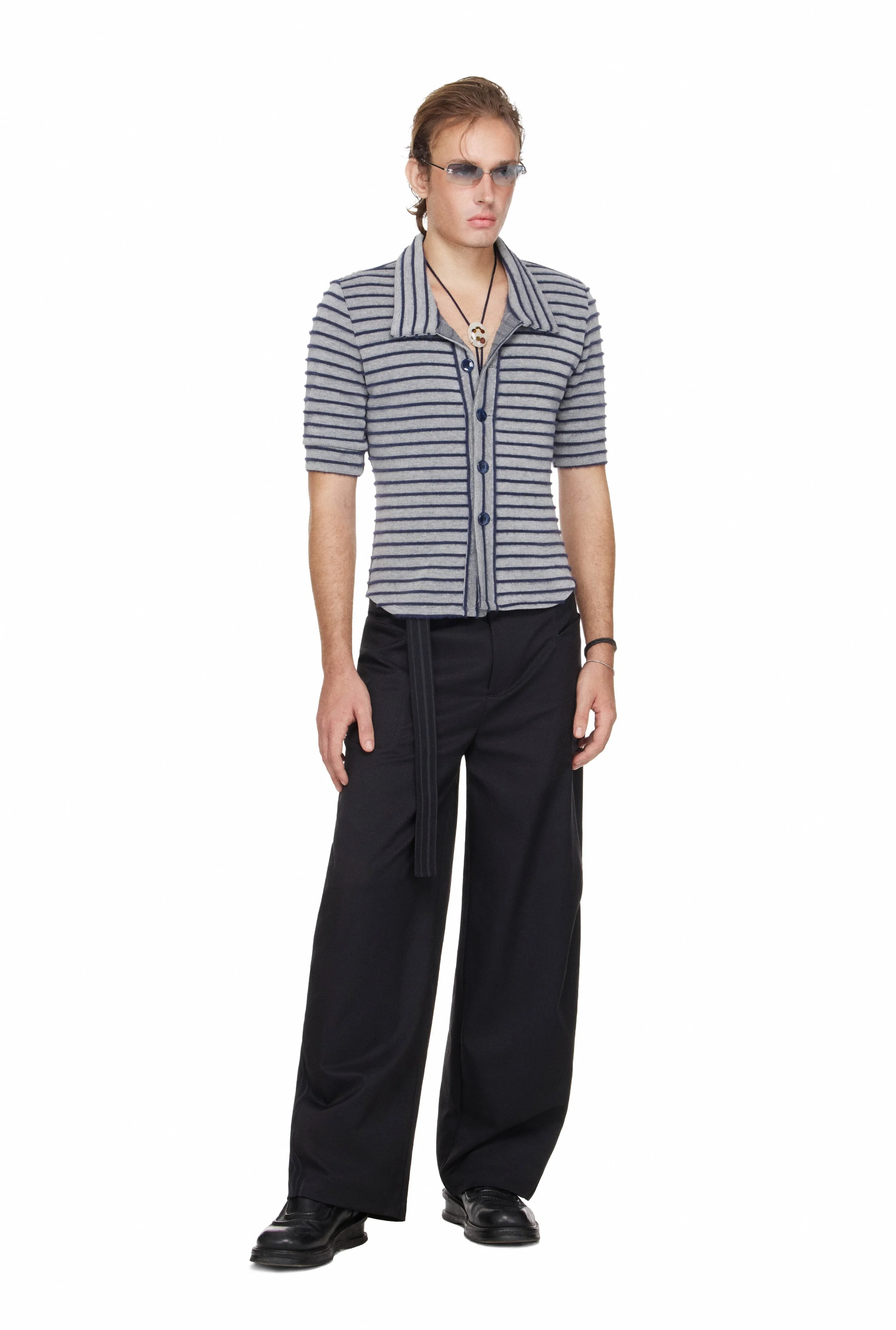 BEUTER-WAIST-STRAP-PLEATED-PANTS-BLACK-4.jpg