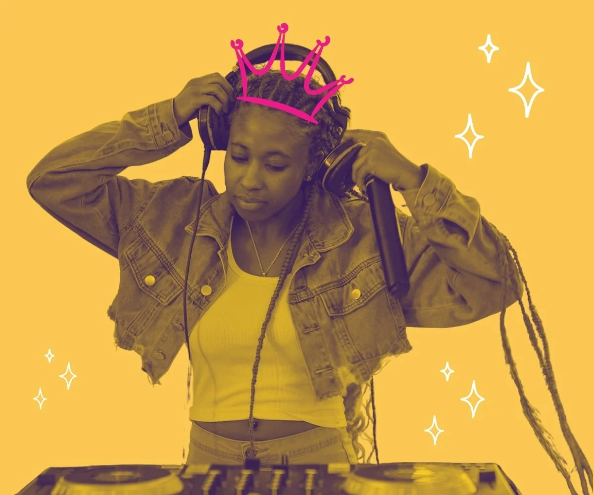 A girl dj