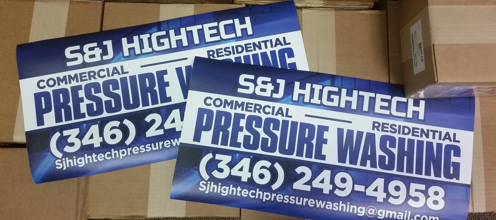 24"x"12 Car Door Magnets – Pressure Washing Advertising Vehicle Signs Printed in Houston, TX