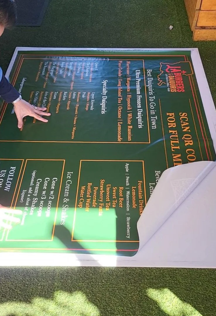 Large Format Board & Signage Vinyl Graphic Installation – Professional Sign Assembly in Houston, TX