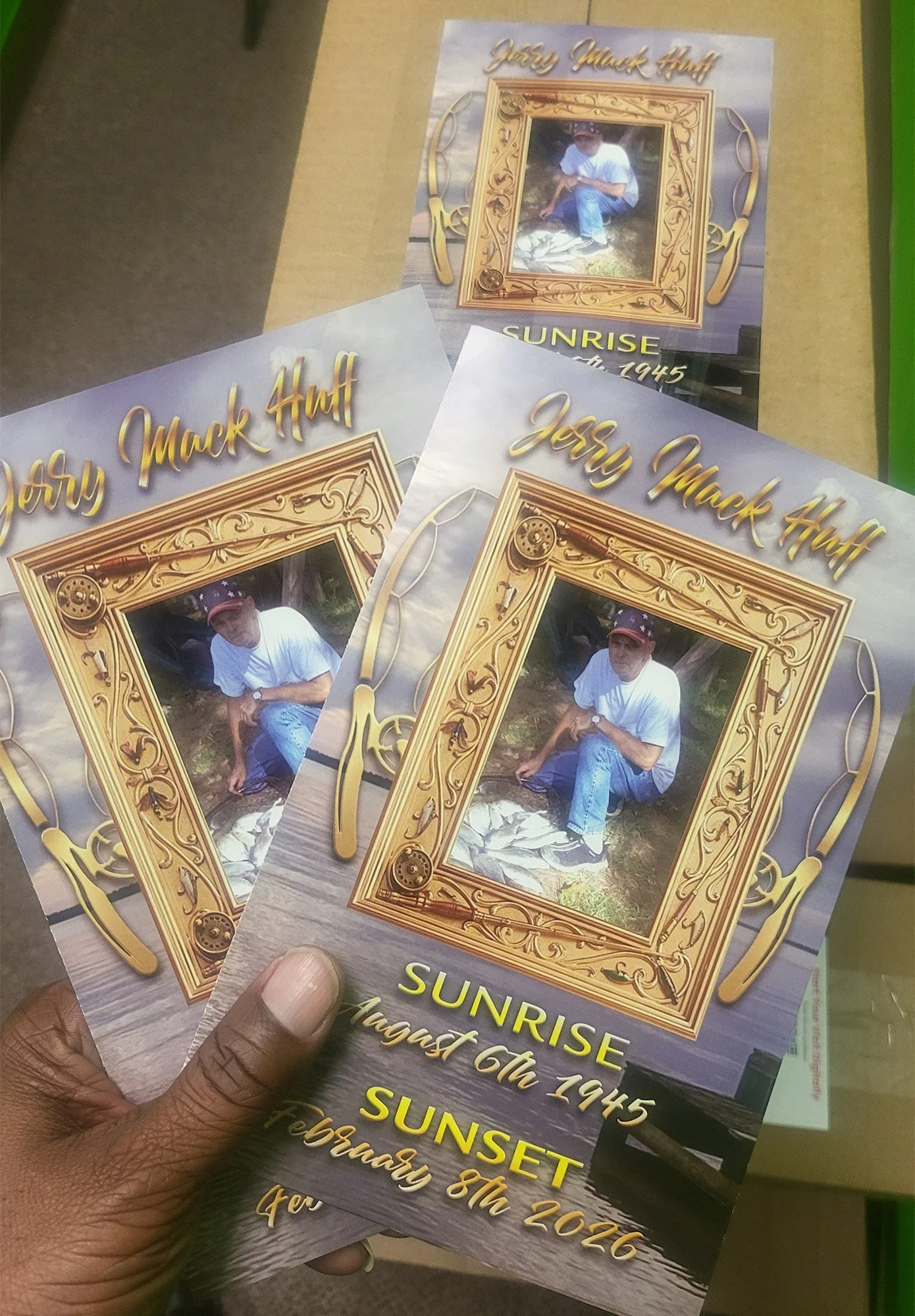 5.5"x8.5" 4-Page Bi-Fold Funeral Program Booklets (Finished Size 5.5"x8.5" - Flat Size 8.5"x11" on 100lb Gloss Text Paper) – Celebration of Life Memorial Pamphlets Printed in Houston, TX
