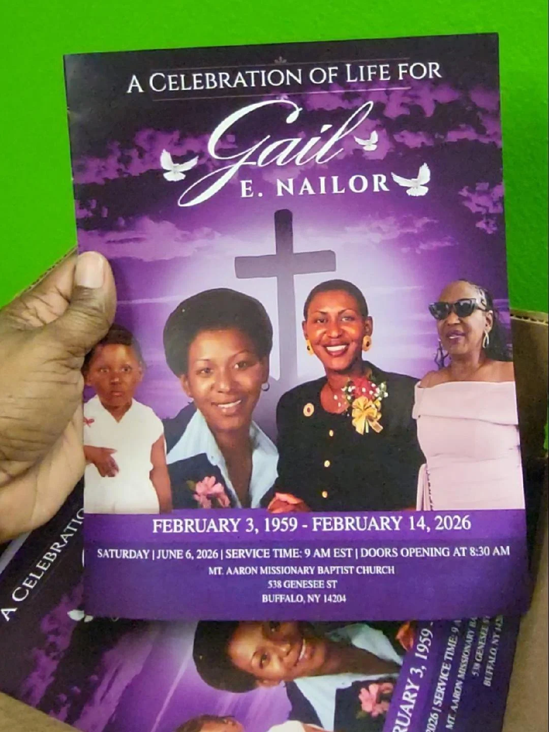 8.5"x11" 8-Page Funeral Program Booklets (Finished Size 8.5"x11" - Flat Size 11"x17" on 100lb Gloss Text Paper - Saddle Stitch) – Custom Obituary Booklets Printed in Houston, TX