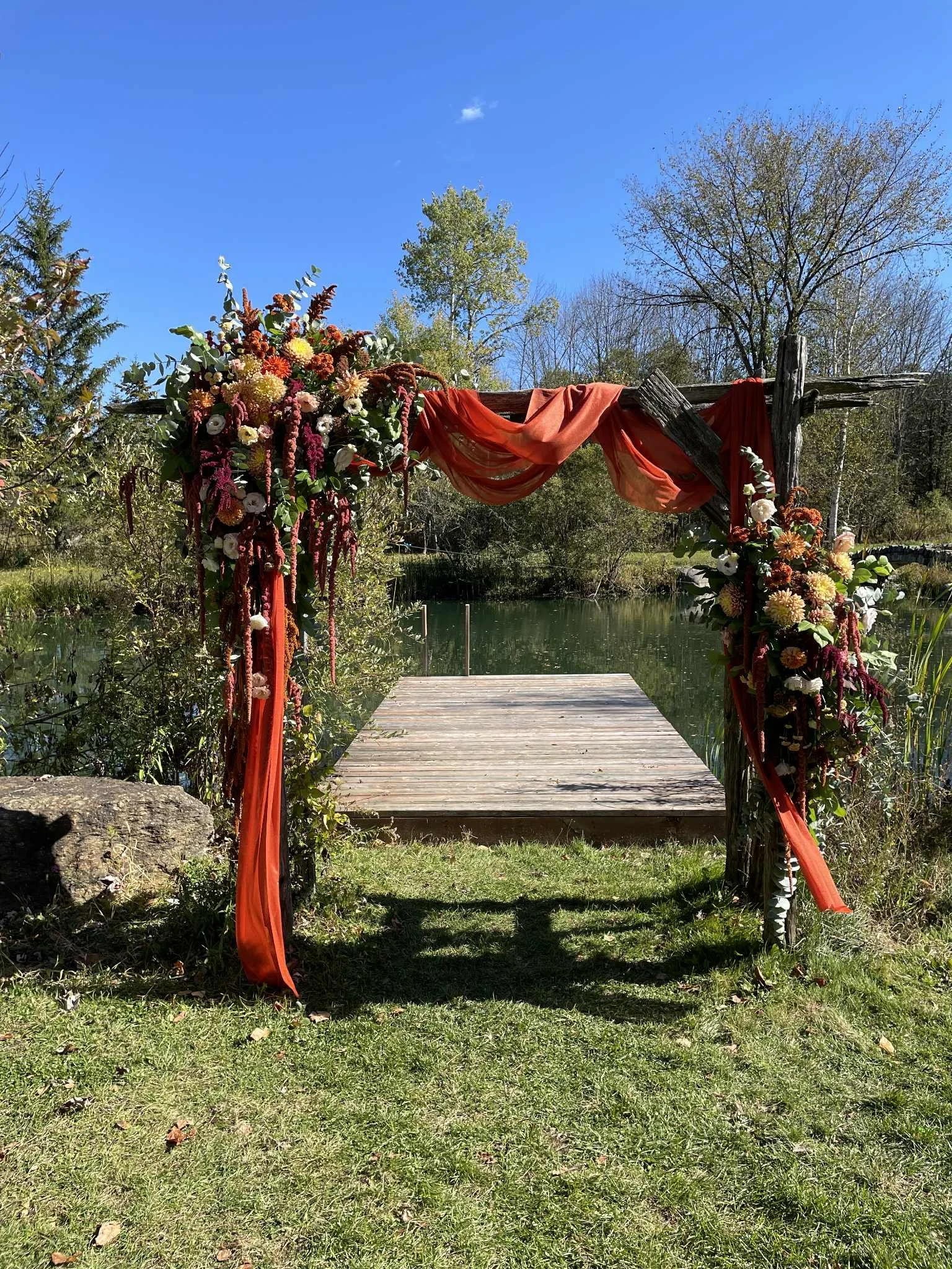 allée nuptiale - arche.jfif