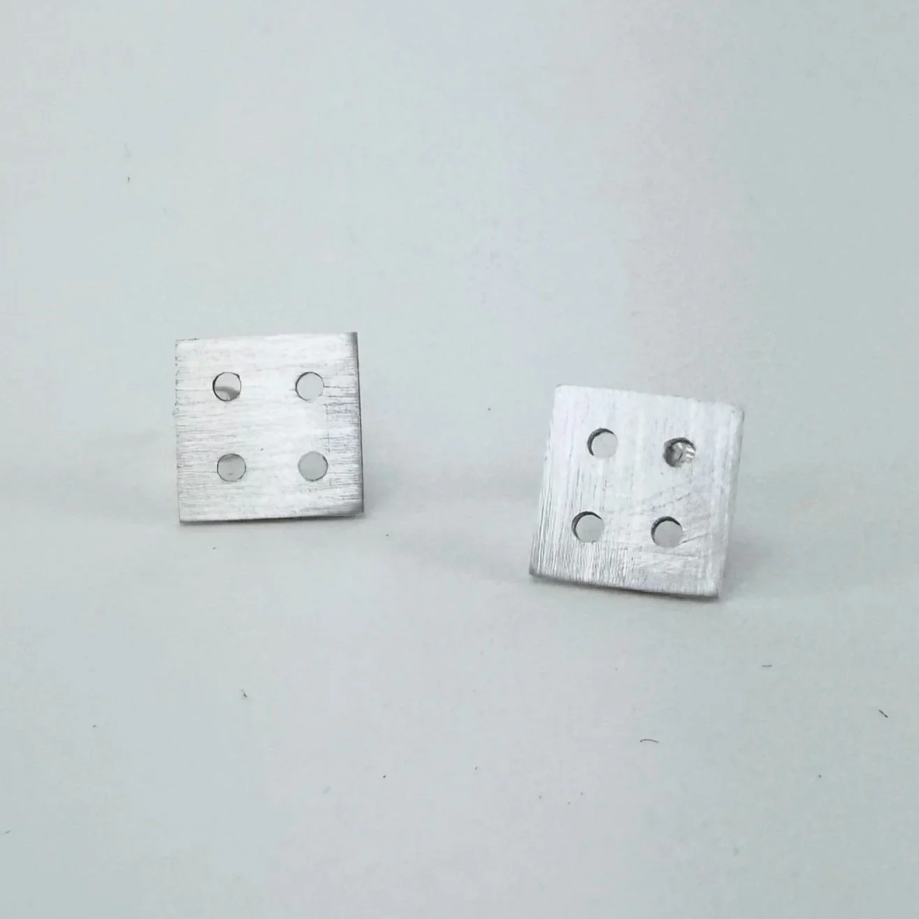 Dice earrings, hard eight