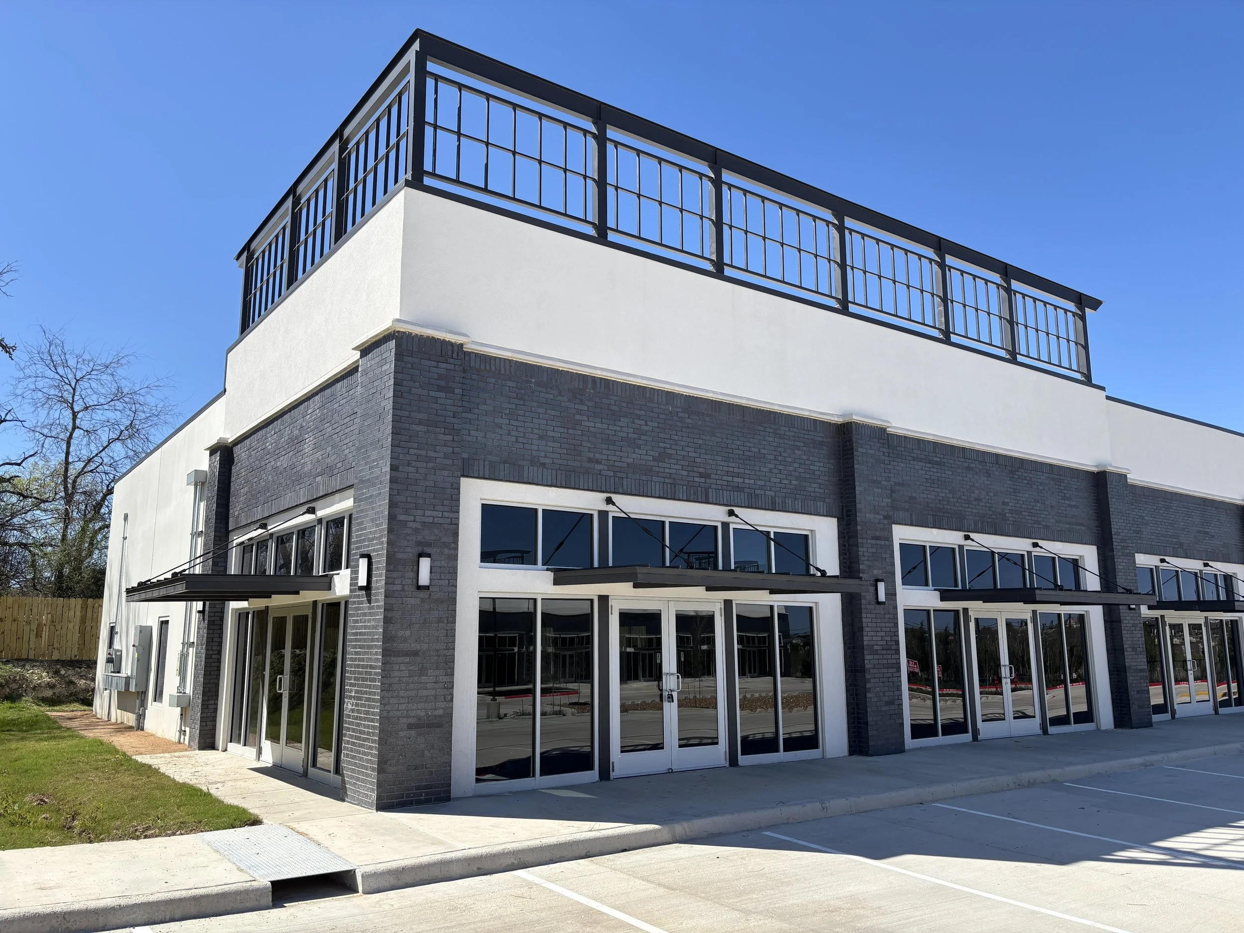 Exterior of Highview Veterinary Hospital in Boerne
