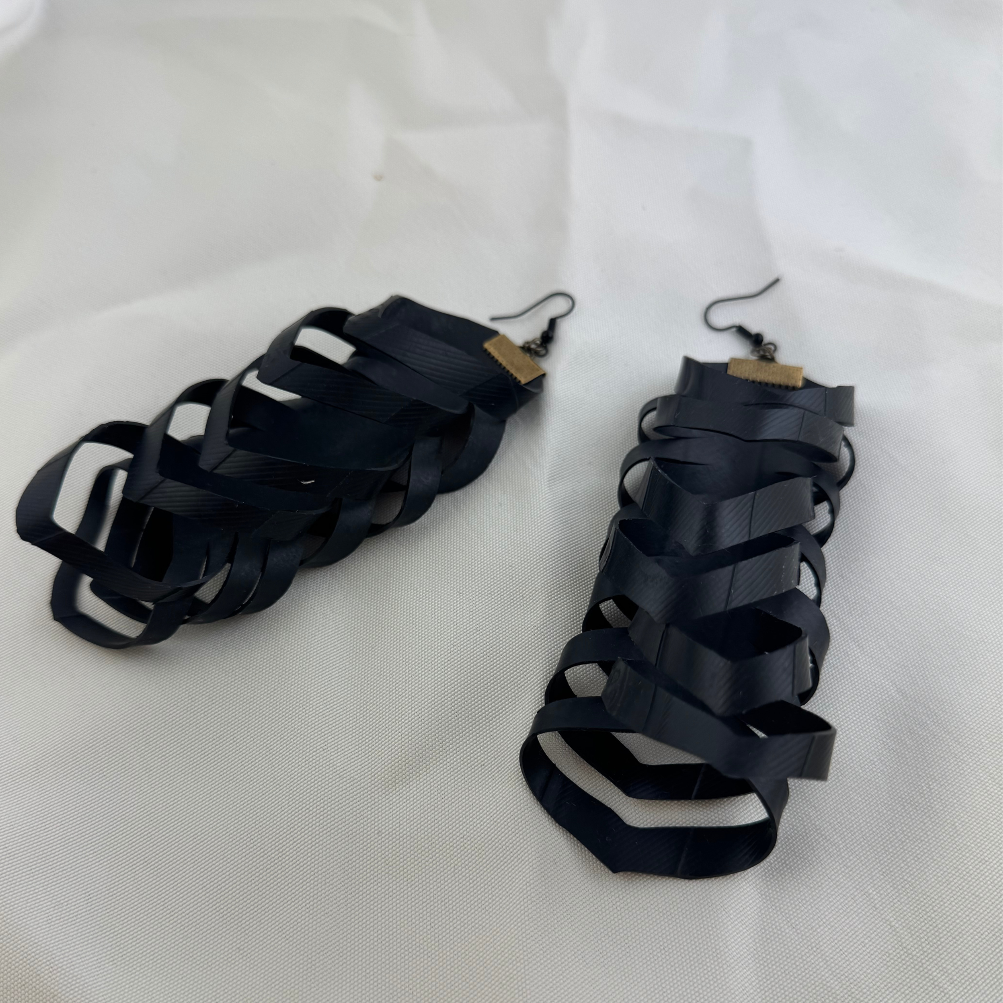 Wide Up-cycled Bike Tube and Chain 11 Link Earrings (2).png