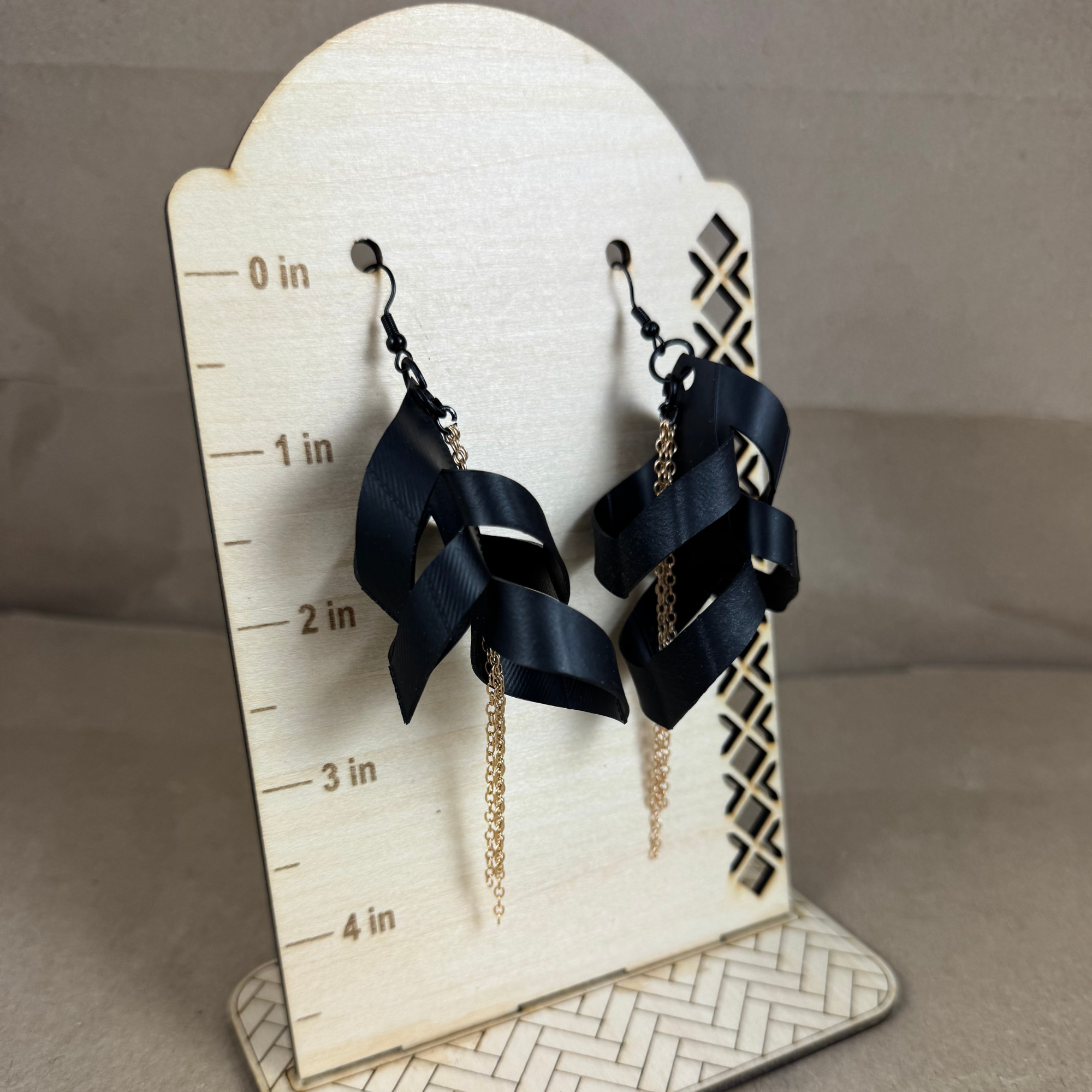 Up-cycled Bike Tube and Chain 4 Link Earrings.png
