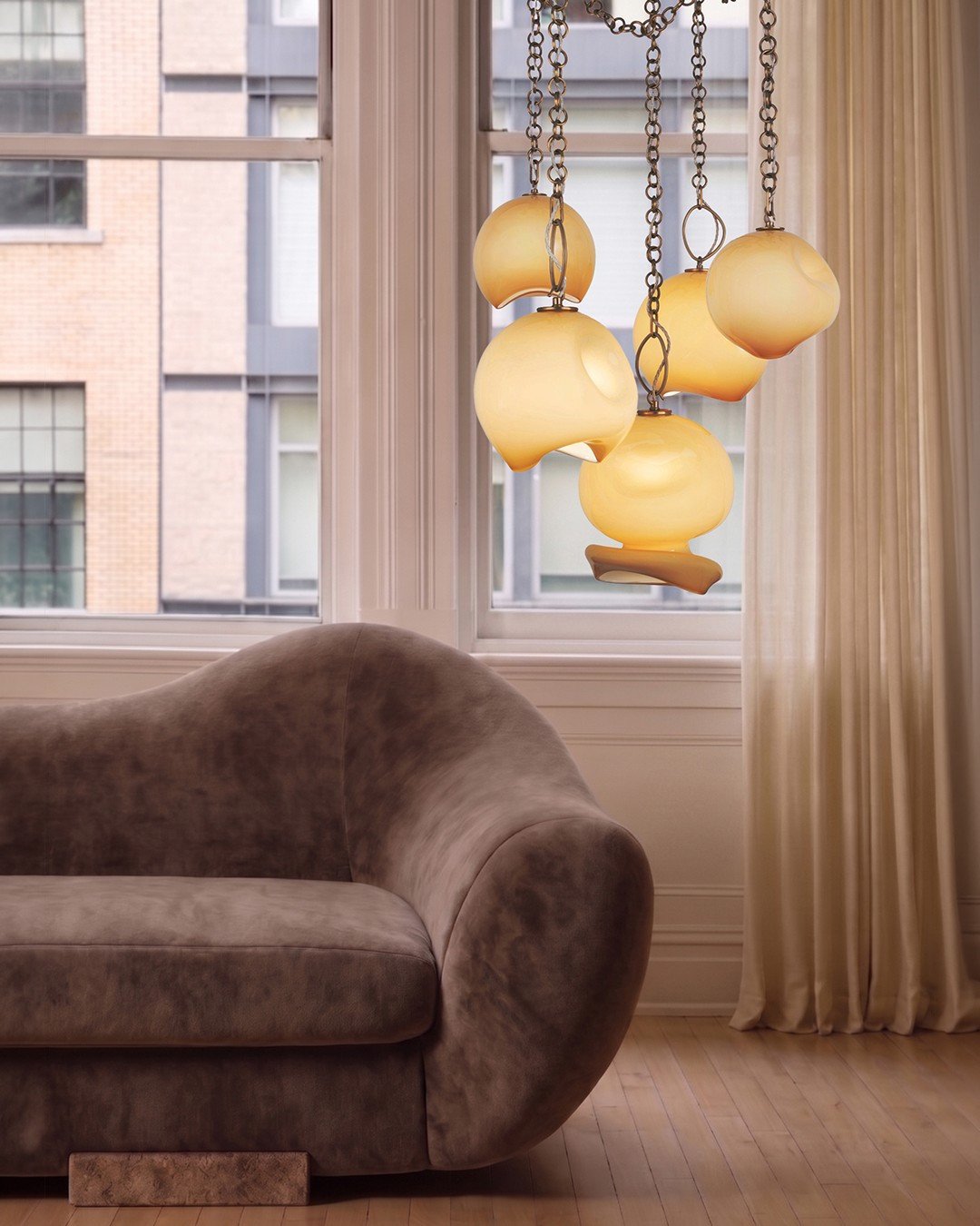 MAREA &amp; MOCHA.⁠
⁠
The Marea Chandelier by Avram Rusu Studio takes its name from the Romanian word for &ldquo;the sea." Inspired by childhood summers on the Black Sea, the collection translates marine life and underwater seascapes into soft, 