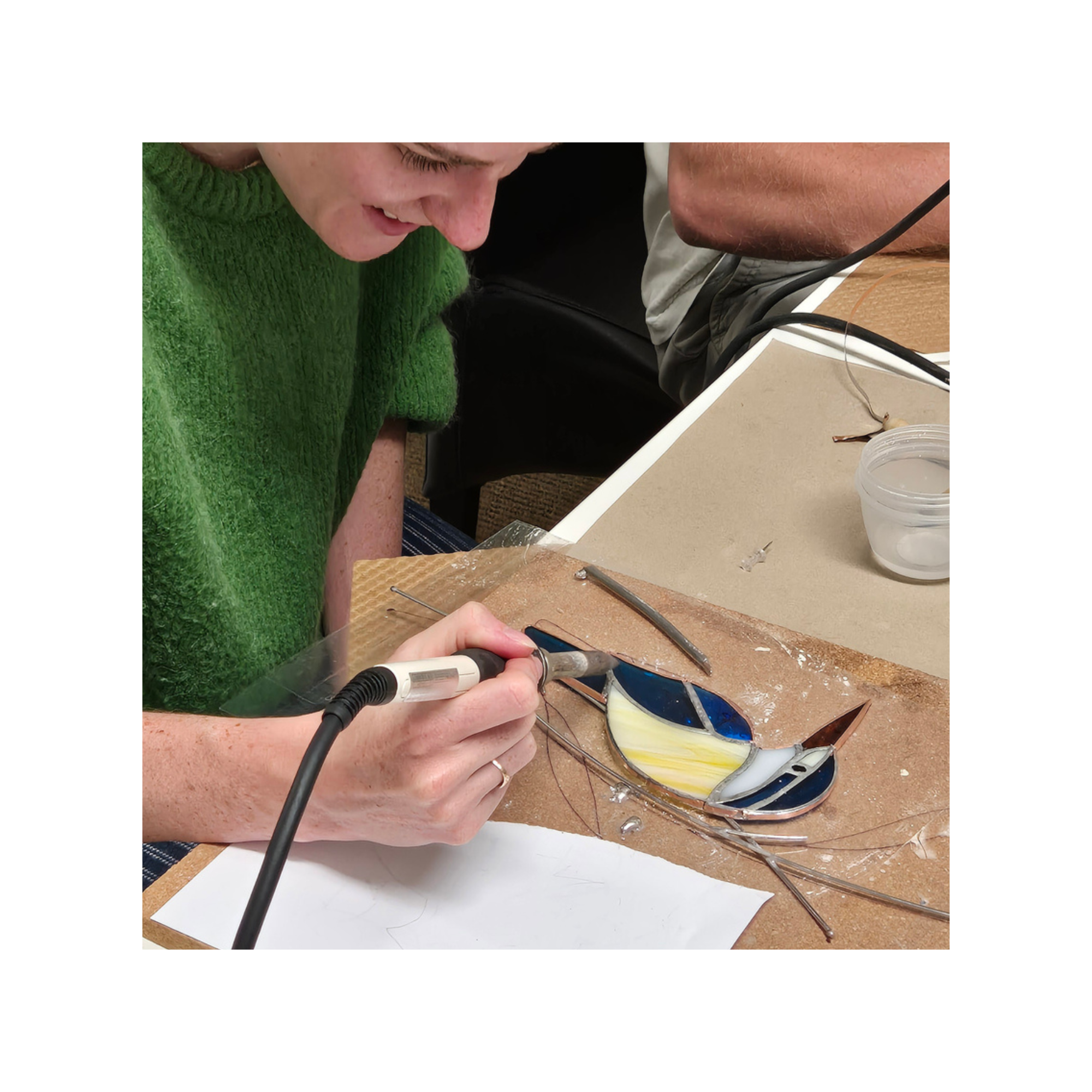 1 Day Stained Glass Classes - Beginner friendly - 7 hrs
