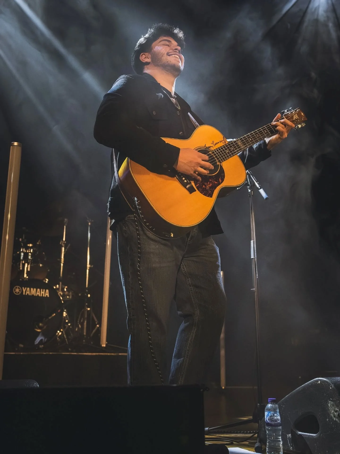 @jessegarwoodguitar opening for @matteomancuso.guitar at @islington_ah
Great energy, great crowd, and an incredible night of musicianship.

#concertphotographer #MusicPhotographer #londonphotographer #livemusicphotography #bandphotographer