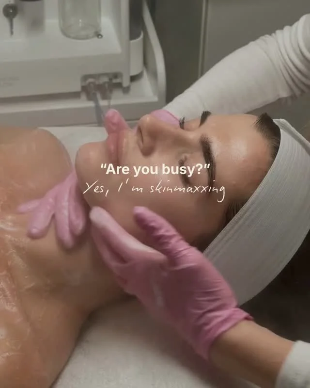 What does skinmaxxing look like? 🫧 

It means:
&bull; Being proactive when it comes to treating your skin
&bull; Combination treatments such microneedling with CoolPeel laser or Diamond GLO with a chemical peel
&bull; Consistent skincare &amp; facia
