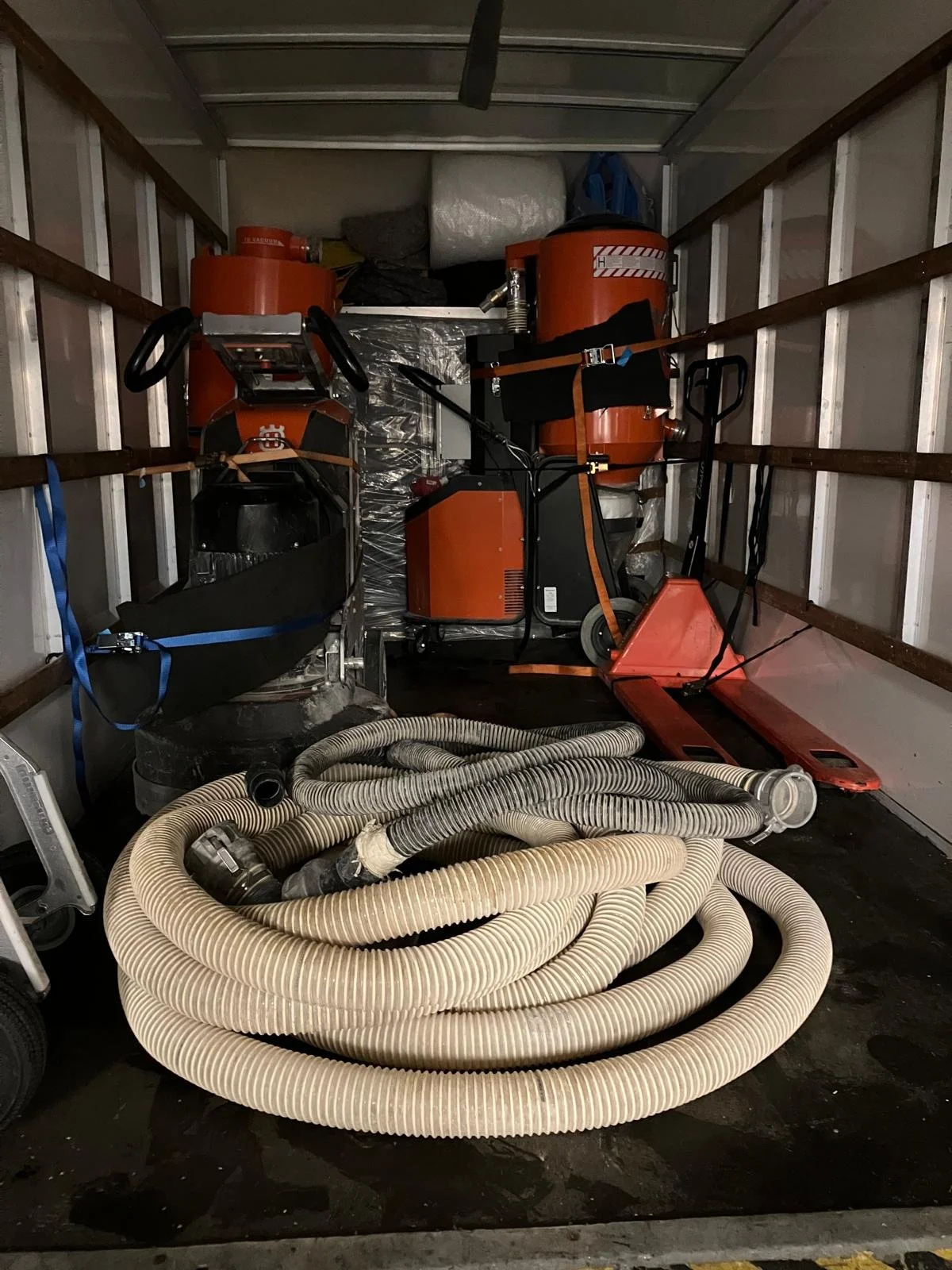 Commercial customer - Cement polishers