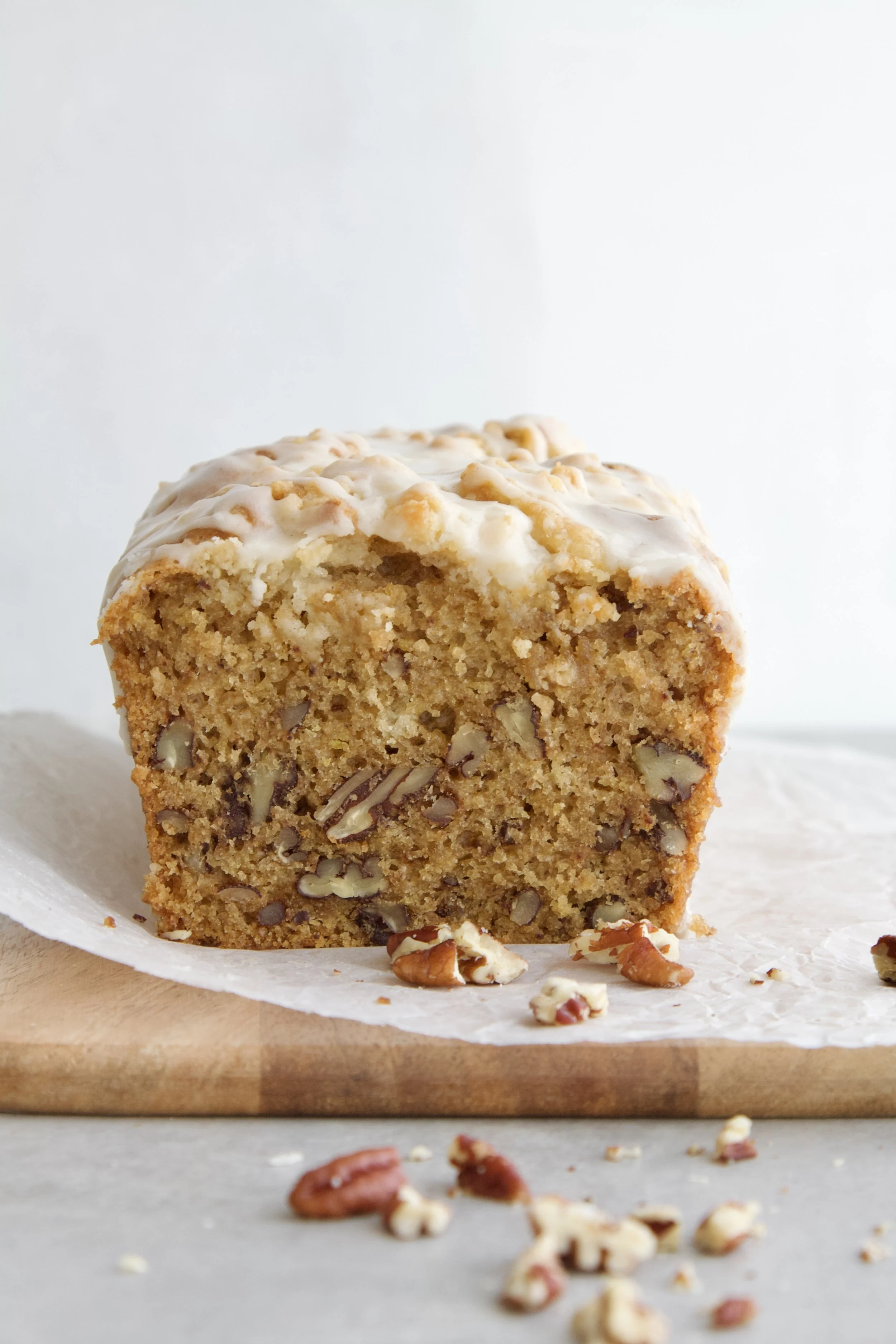 Maple pecan streusel cake