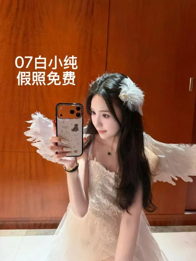 12351775792060.jpg (Copy)