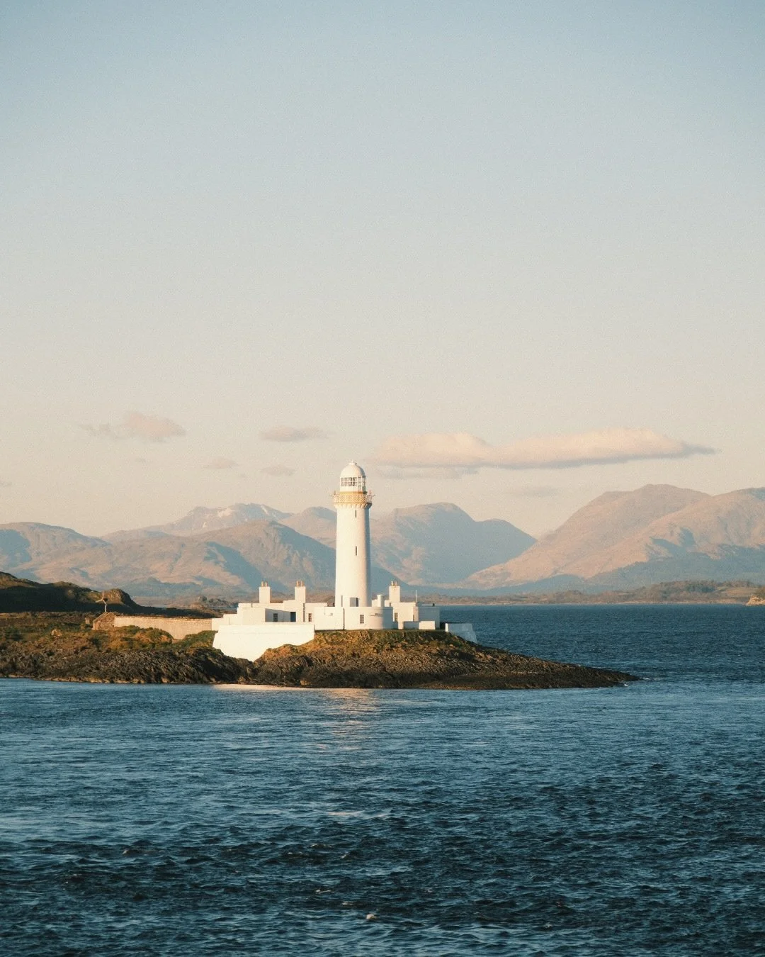 a scatter of postcards from Isle of Mull. 💌